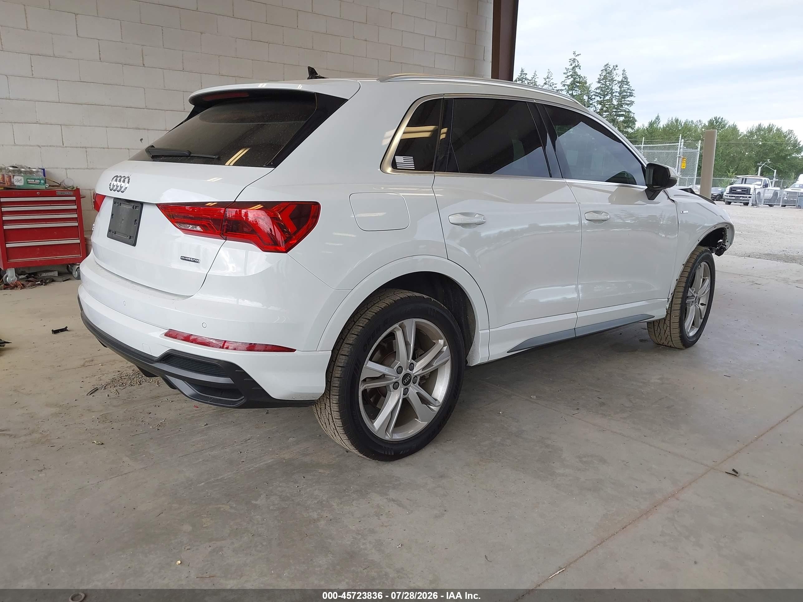 2022 Audi Q3 Premium 45 Tfsi S Line Quattro Tiptronic White vin: WA1DECF34N1010225