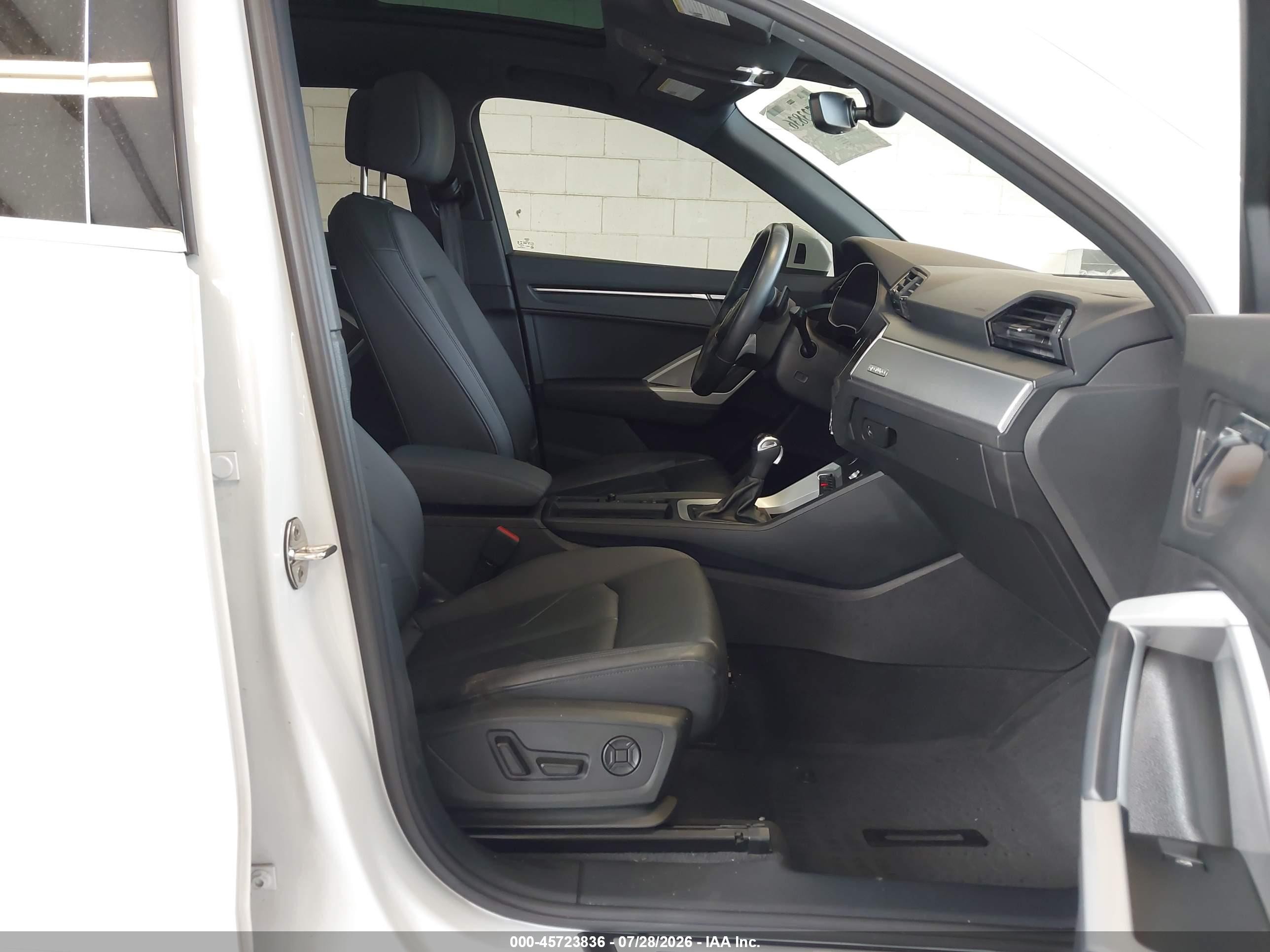 2022 Audi Q3 Premium 45 Tfsi S Line Quattro Tiptronic White vin: WA1DECF34N1010225