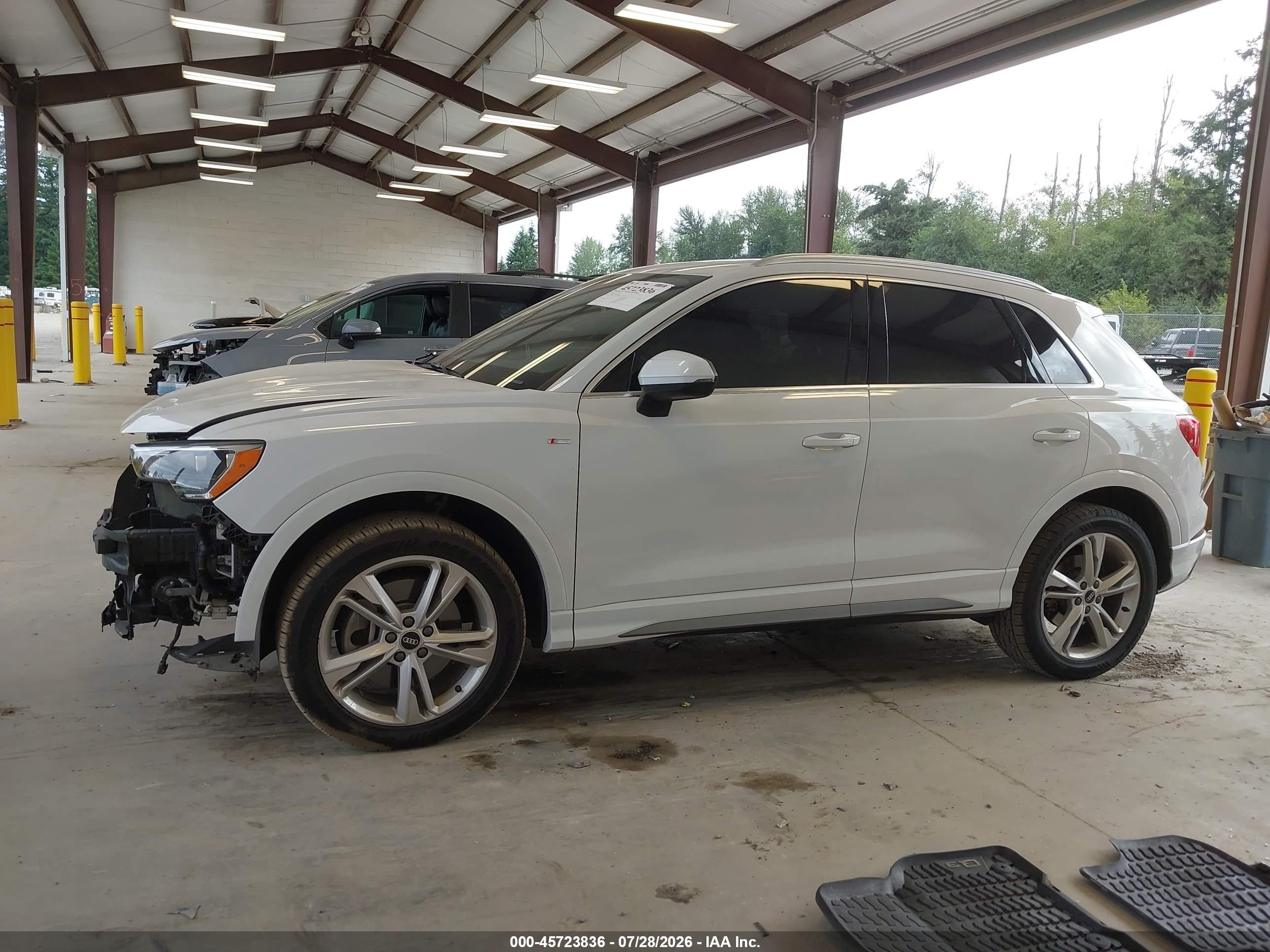 2022 Audi Q3 Premium 45 Tfsi S Line Quattro Tiptronic White vin: WA1DECF34N1010225