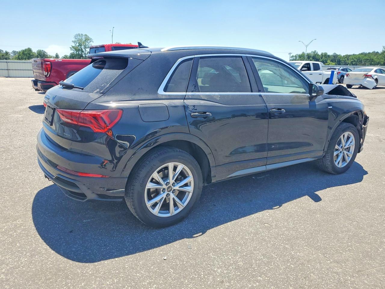 2022 Audi Q3 Premium S Line 45 Black vin: WA1DECF35N1114321