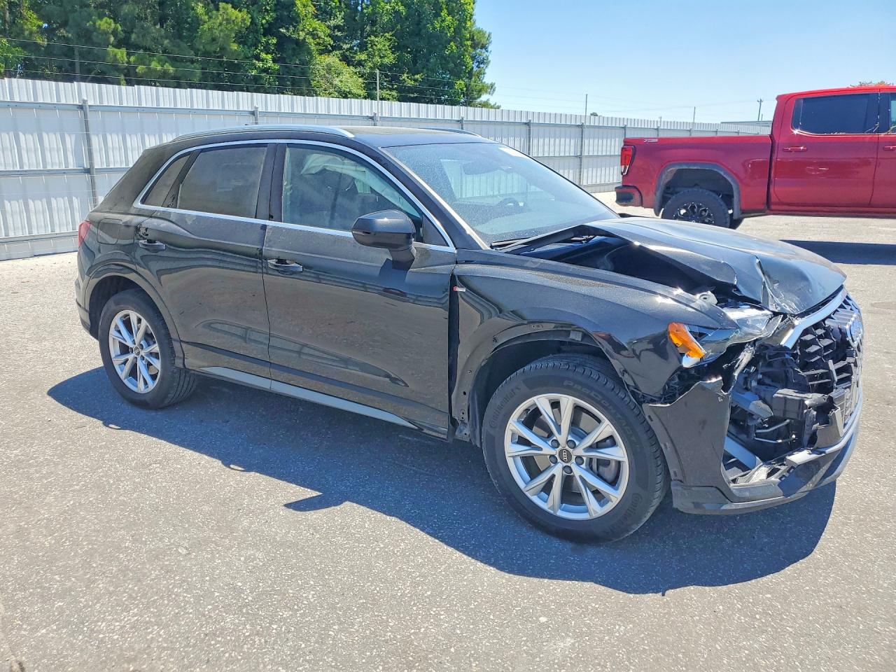 2022 Audi Q3 Premium S Line 45 Black vin: WA1DECF35N1114321