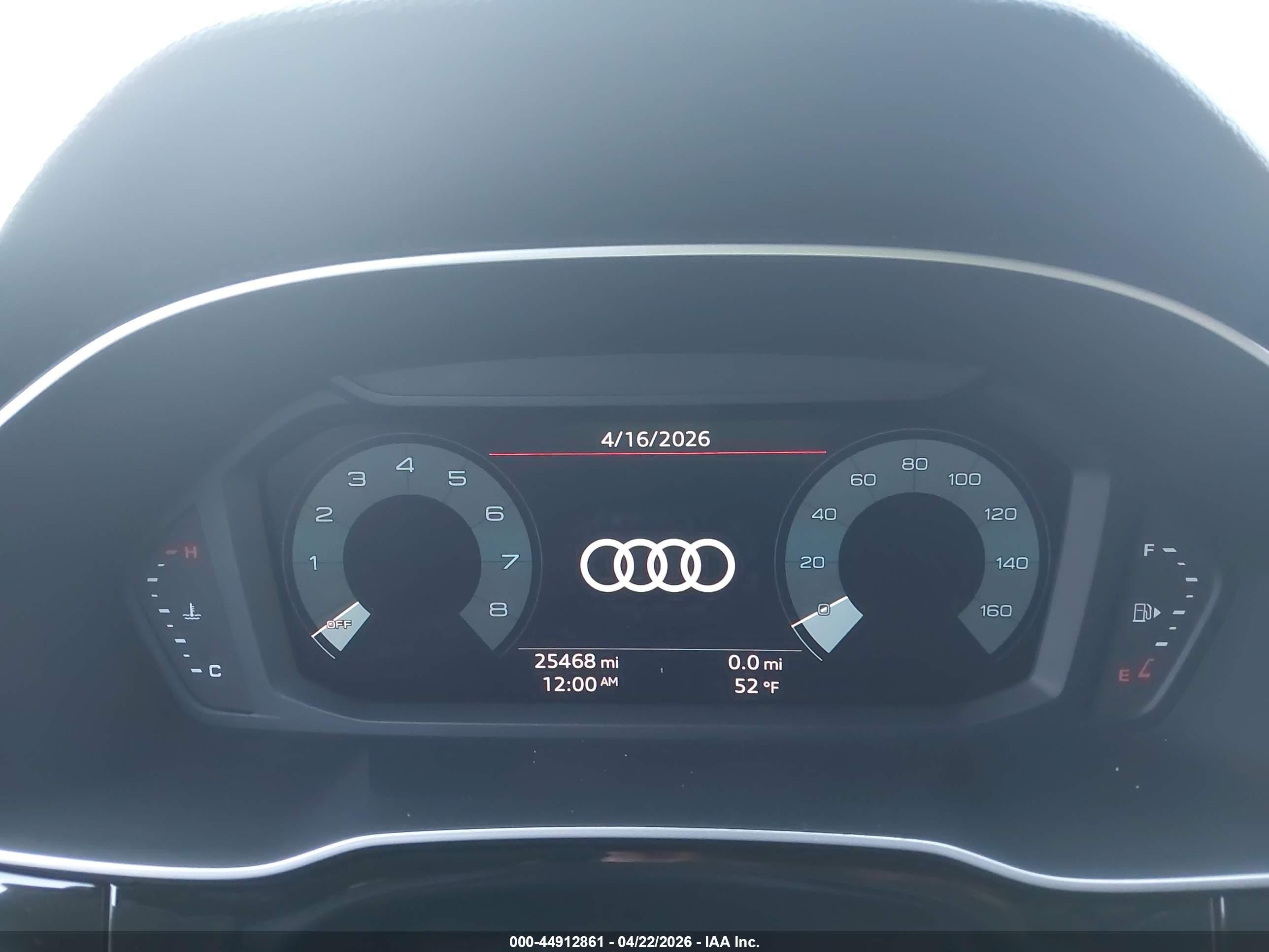 2024 Audi Q3 Premium 45 Tfsi S Line Quattro Tiptronic Black vin: WA1DECF37R1082865