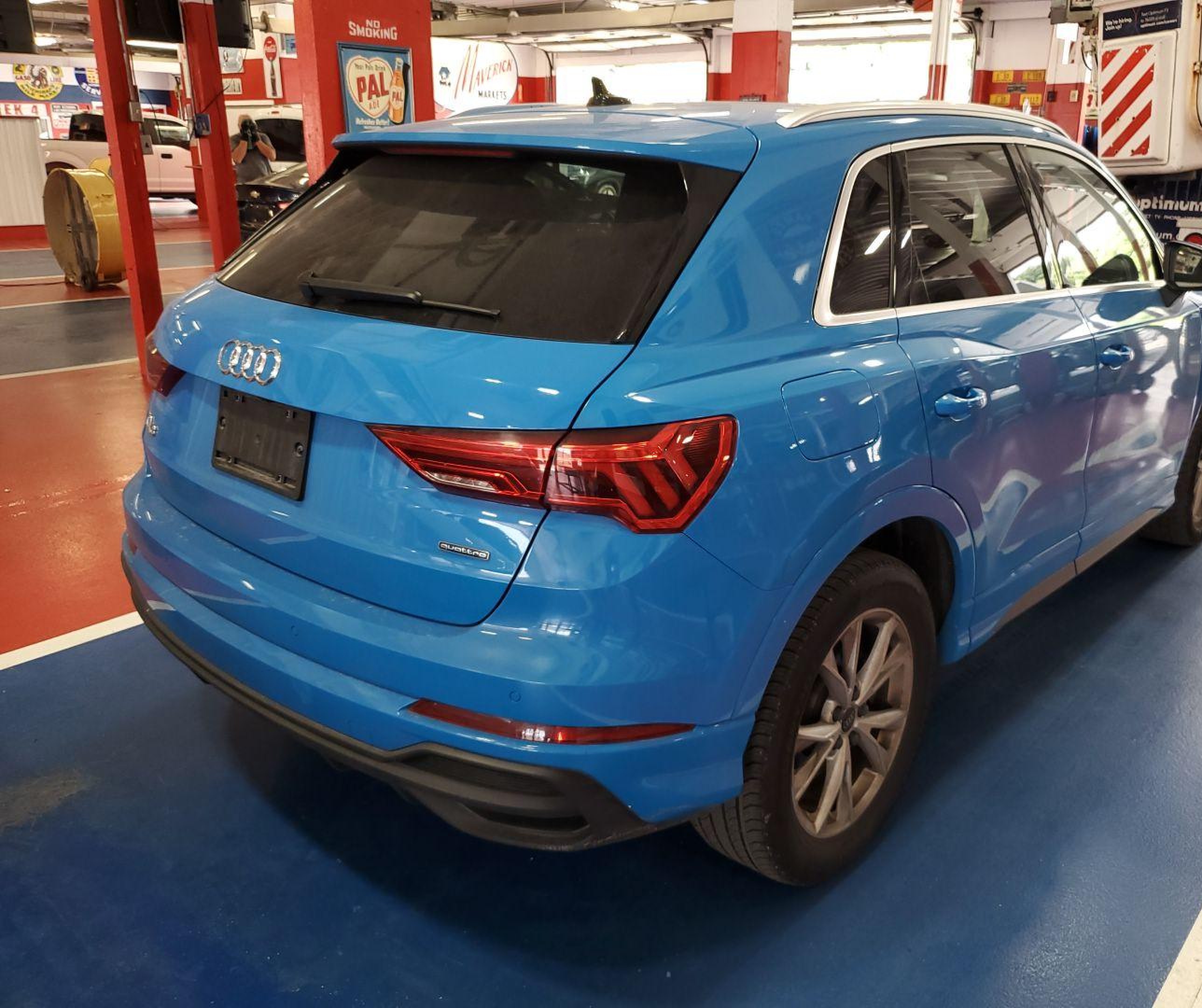 2023 Audi Q3 Premium 45 Tfsi S Line Quattro Tiptronic vin: WA1DECF38P1109231