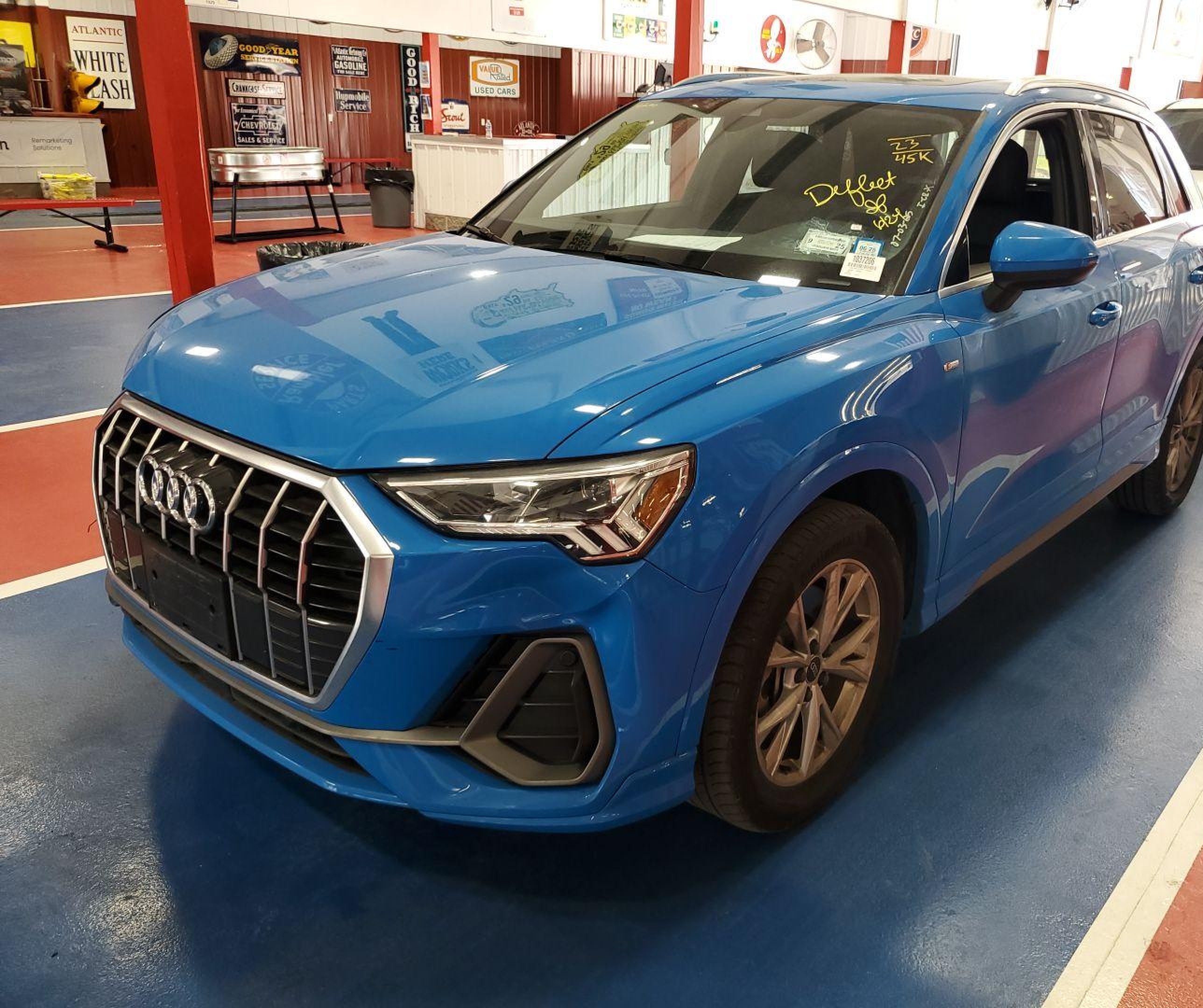 2023 Audi Q3 Premium 45 Tfsi S Line Quattro Tiptronic vin: WA1DECF38P1109231