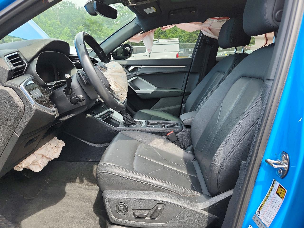 2023 Audi Q3 Premium S Line 45 Blue vin: WA1DECF38P1137790