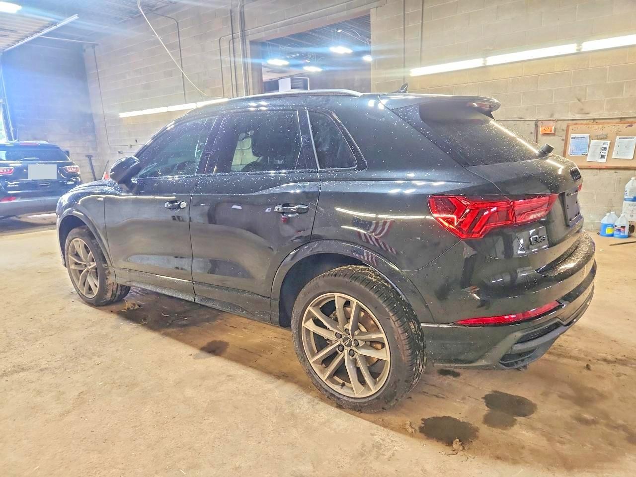 2025 Audi Q3 Premium S Line 45 Black vin: WA1DECF3XS1016784