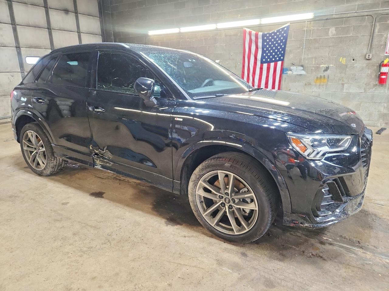 2025 Audi Q3 Premium S Line 45 Black vin: WA1DECF3XS1016784