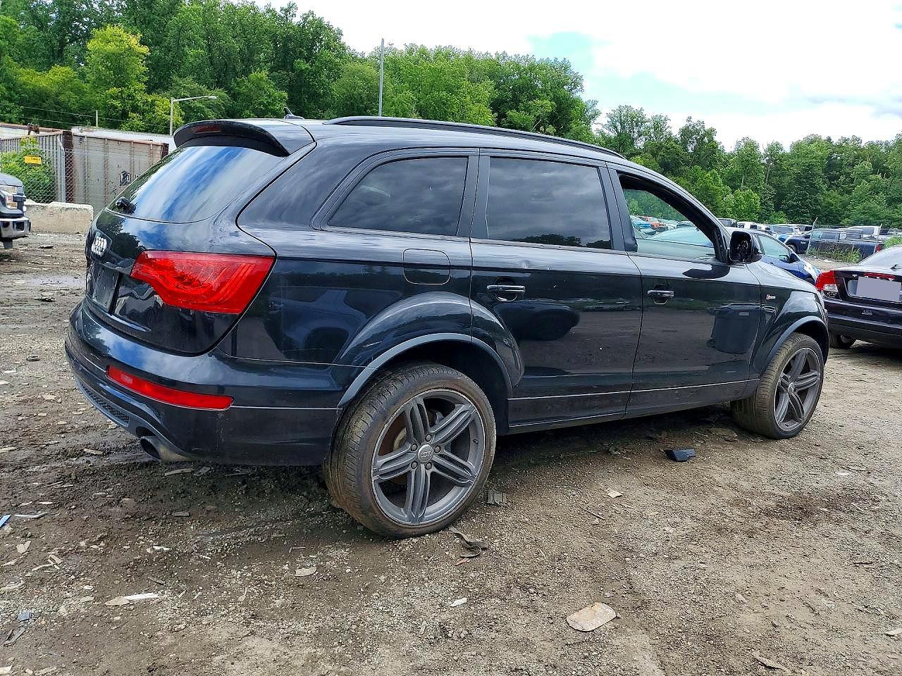2013 Audi Q7 Prestige Black vin: WA1DGAFE0DD003656