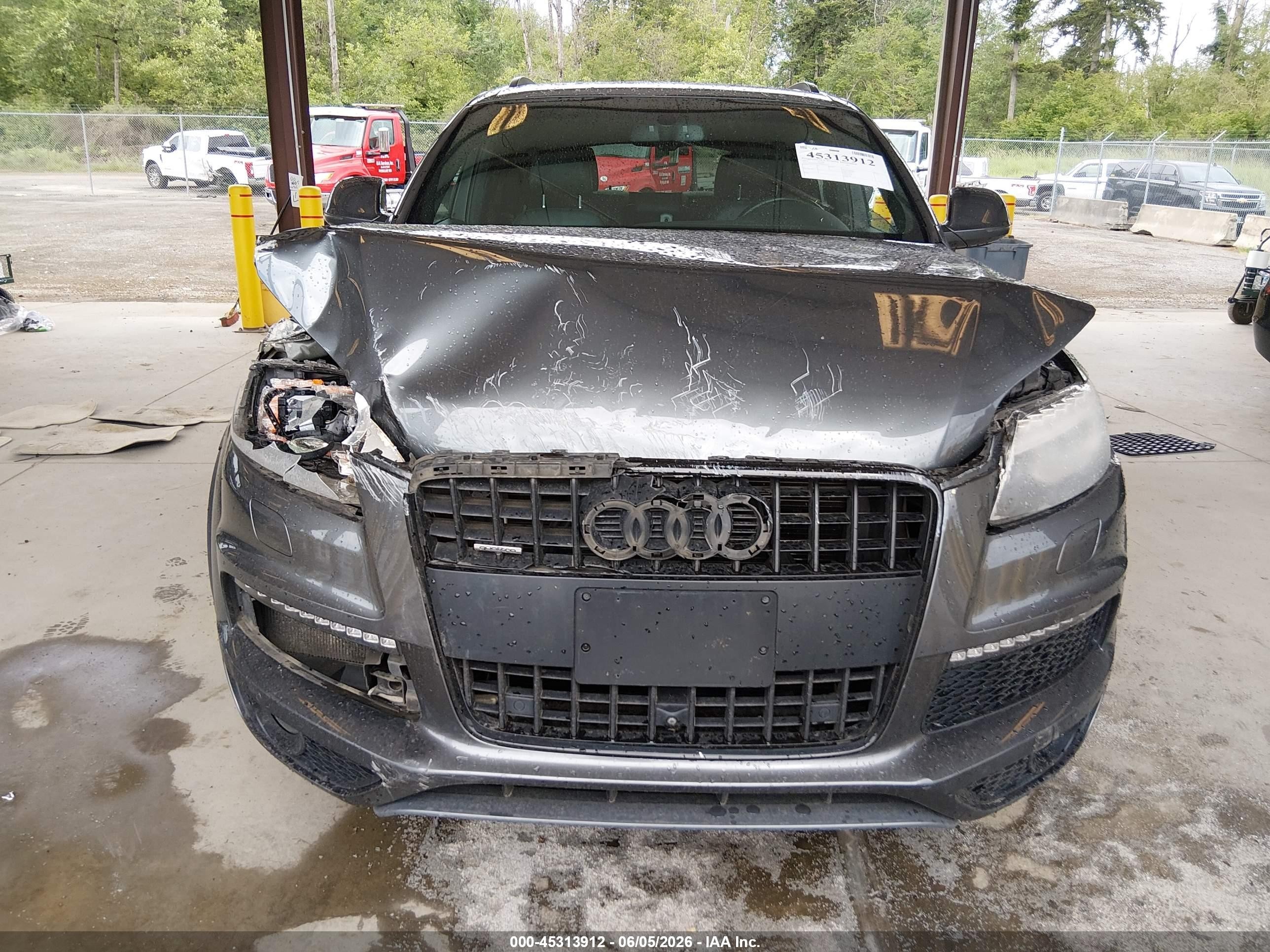 2014 Audi Q7 3.0t S Line Prestige Gray vin: WA1DGAFE0ED011435