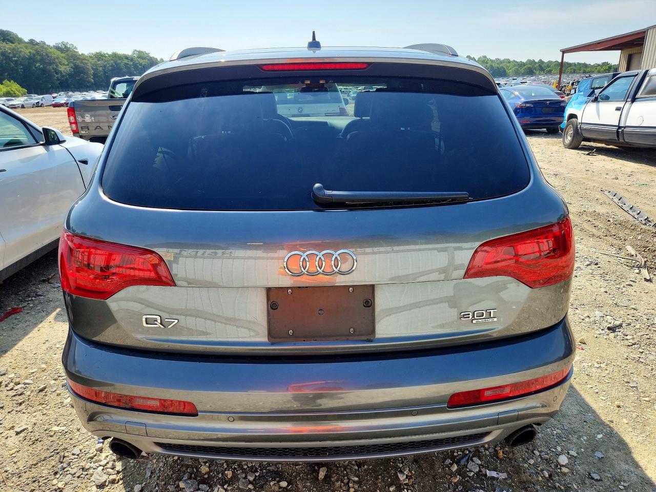 2015 Audi Q7 Prestige Серый vin: WA1DGAFE0FD029497