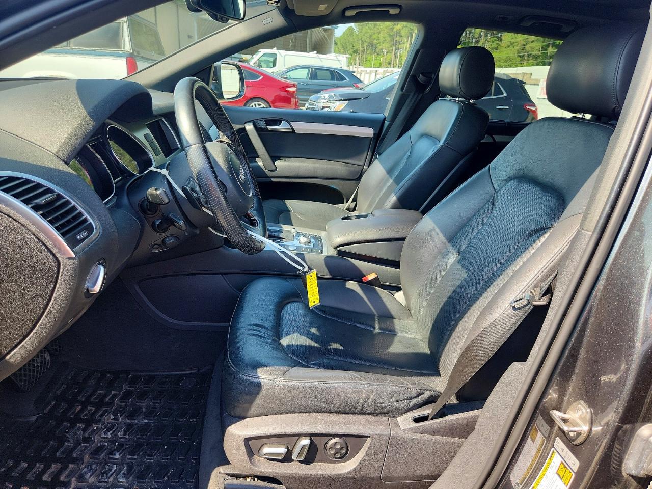 2015 Audi Q7 Prestige Серый vin: WA1DGAFE0FD029497