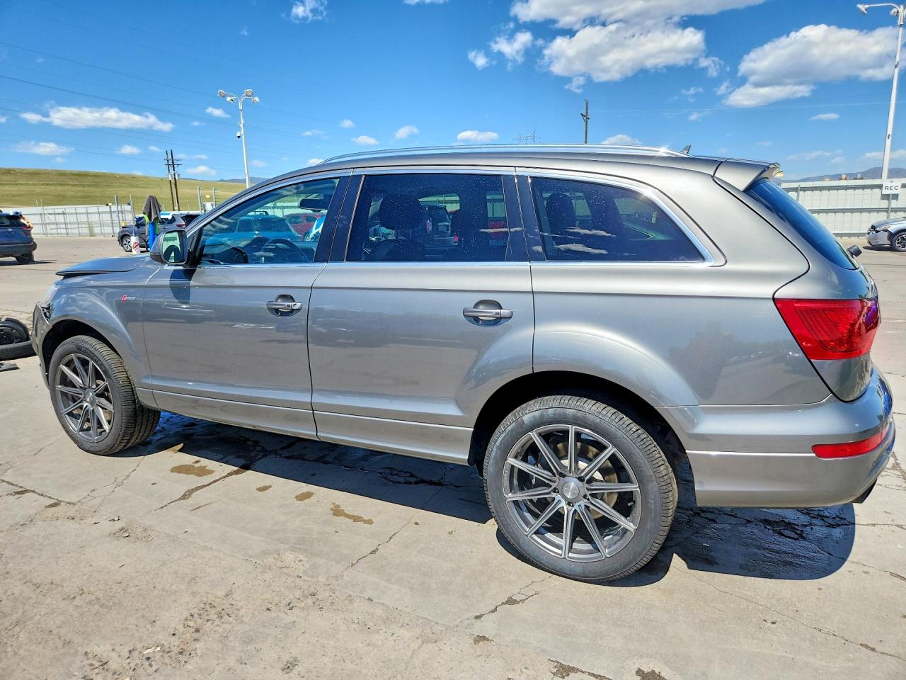 2014 Audi Q7 Prestige Gray vin: WA1DGAFE1ED020578