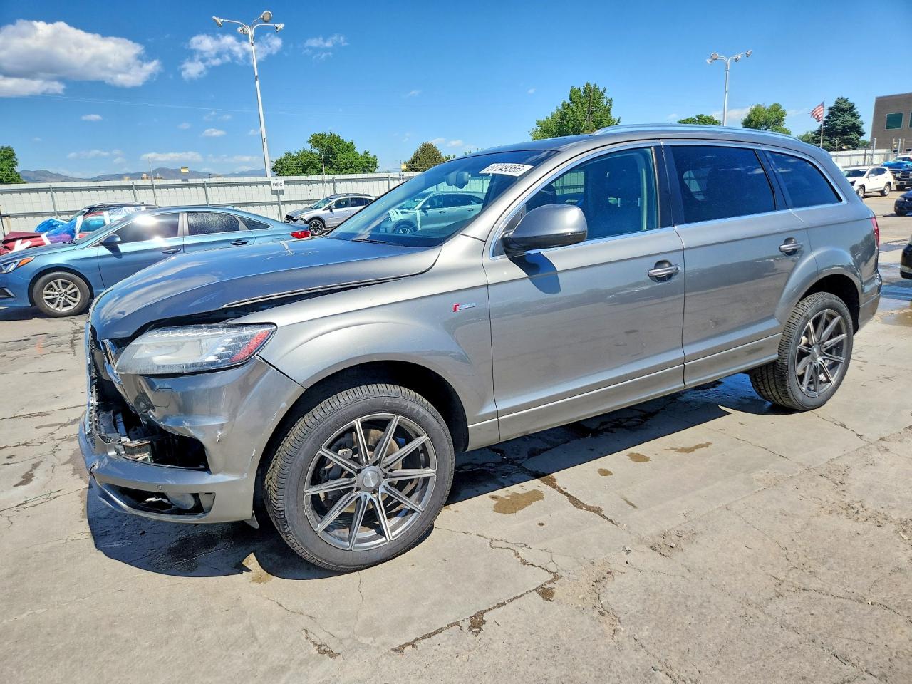 2014 Audi Q7 Prestige Gray vin: WA1DGAFE1ED020578