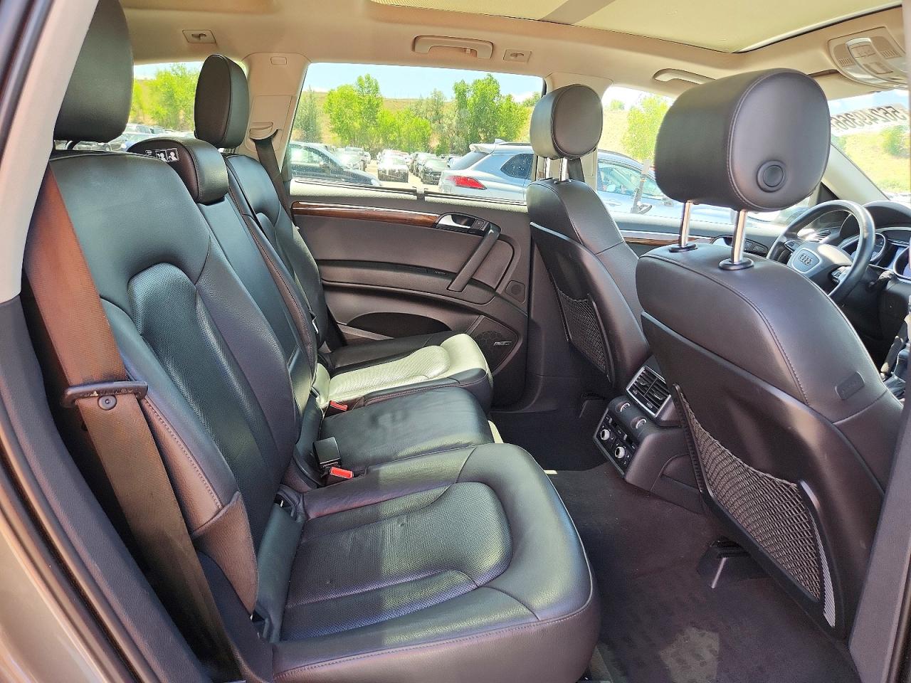 2014 Audi Q7 Prestige Gray vin: WA1DGAFE1ED020578