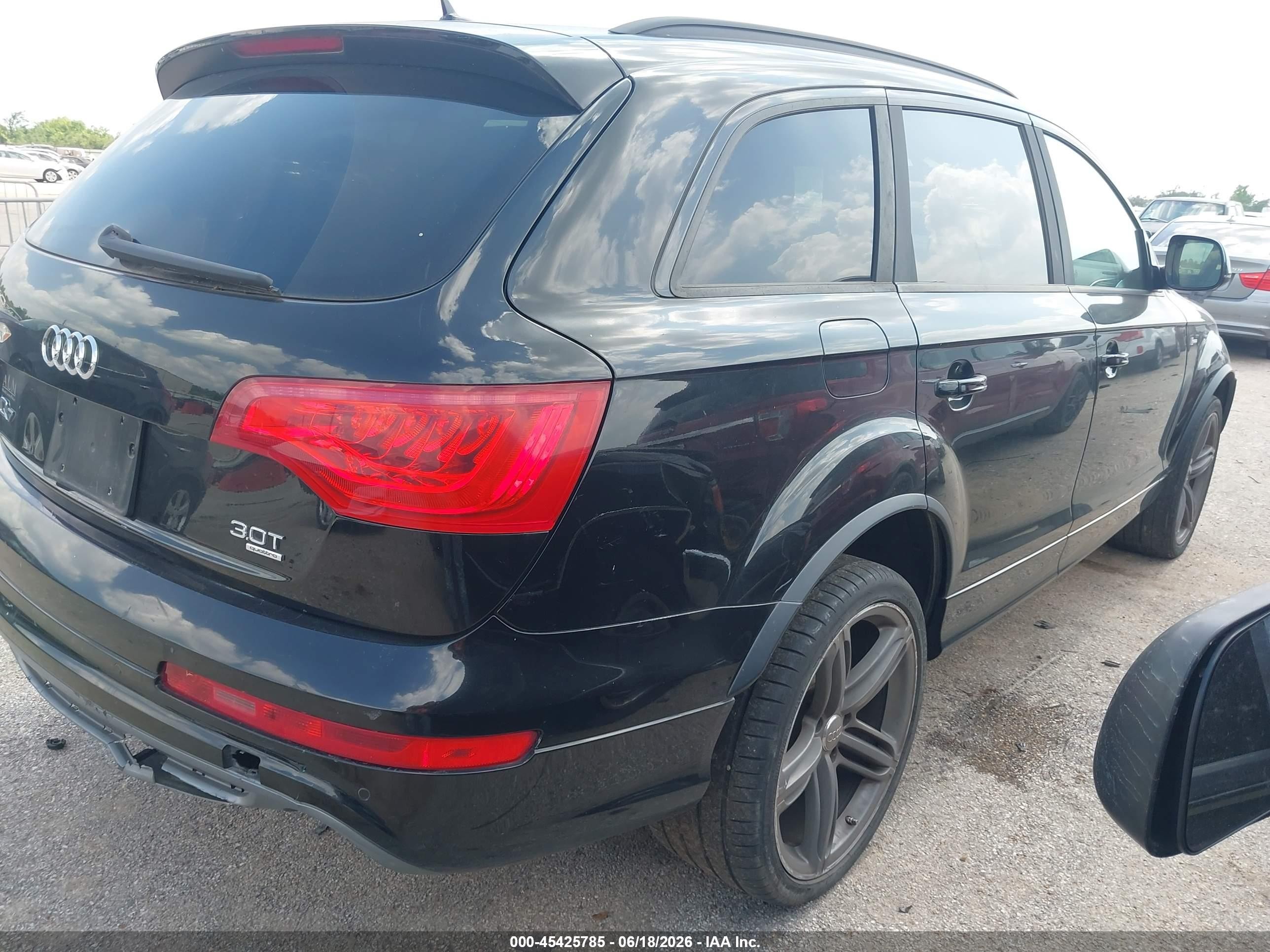 2014 Audi Q7 3.0t S Line Prestige Черный vin: WA1DGAFE2ED006382