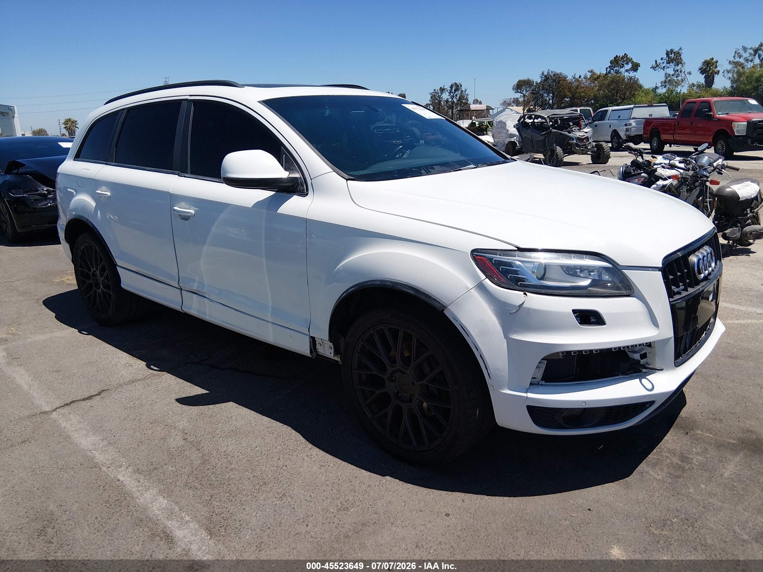 2014 Audi Q7 3.0t S Line Prestige Белый vin: WA1DGAFE3ED005628