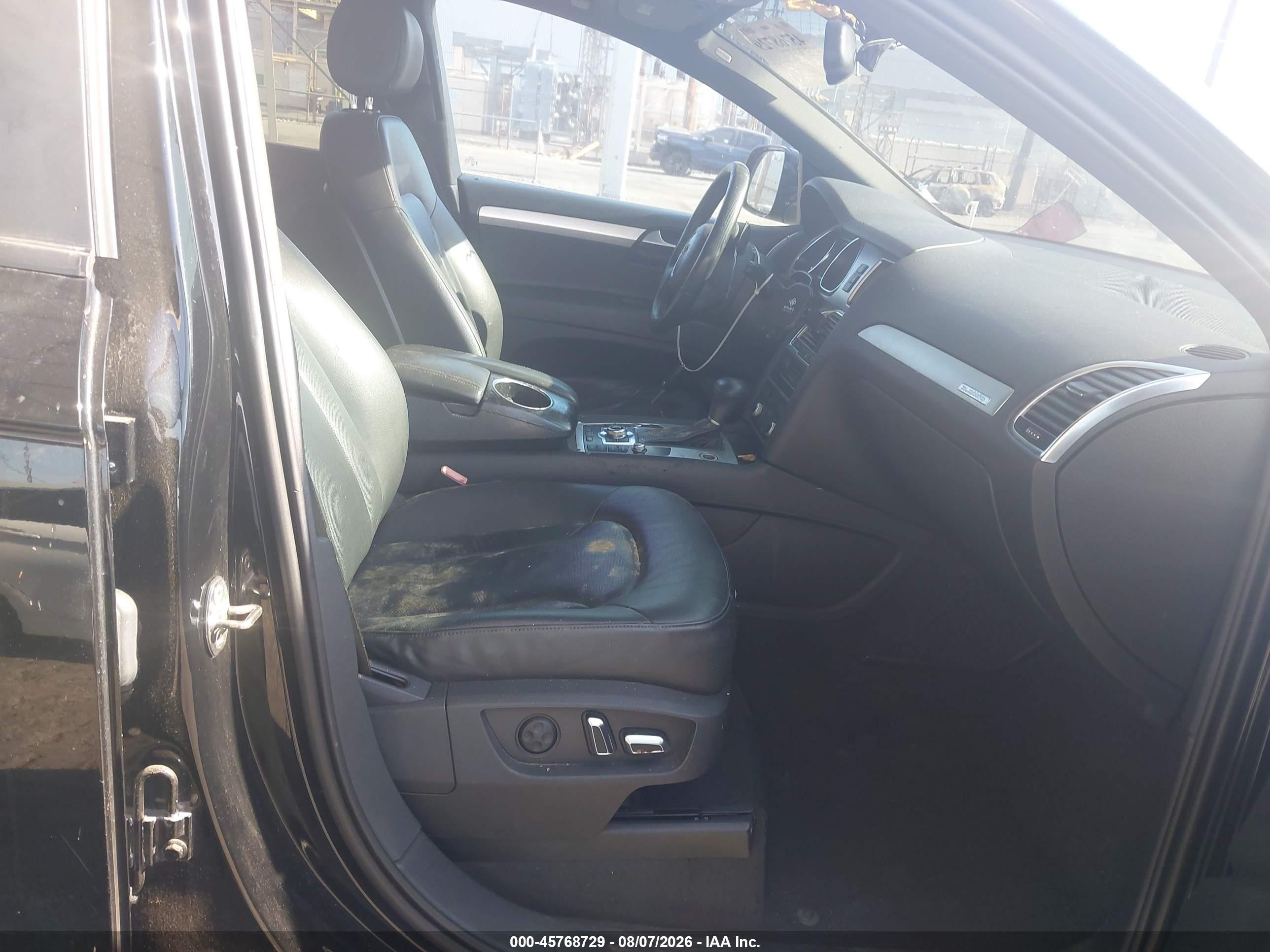 2014 Audi Q7 3.0t S Line Prestige Black vin: WA1DGAFE3ED020002