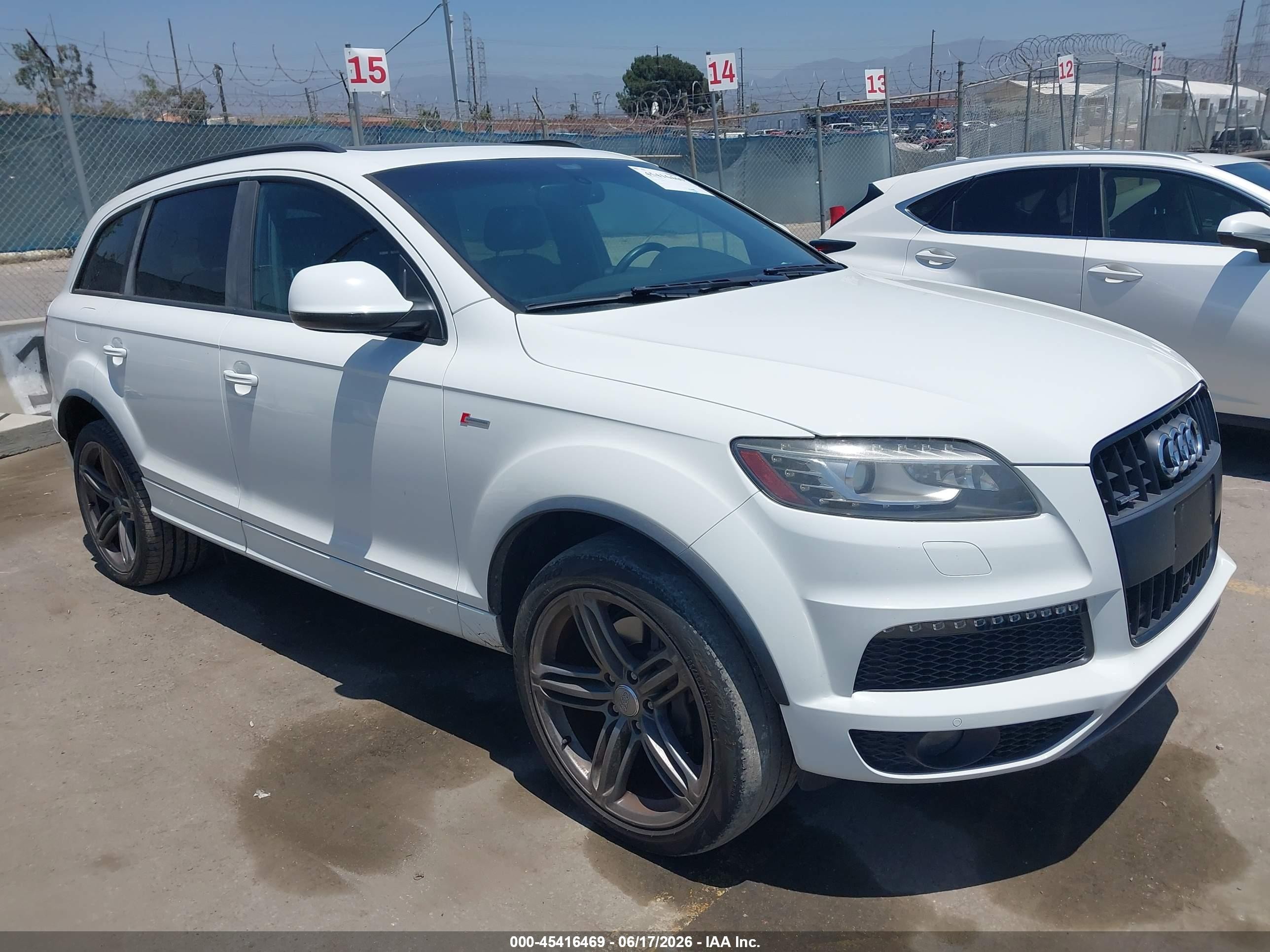 2015 Audi Q7 3.0t S Line Prestige Белый vin: WA1DGAFE4FD008622
