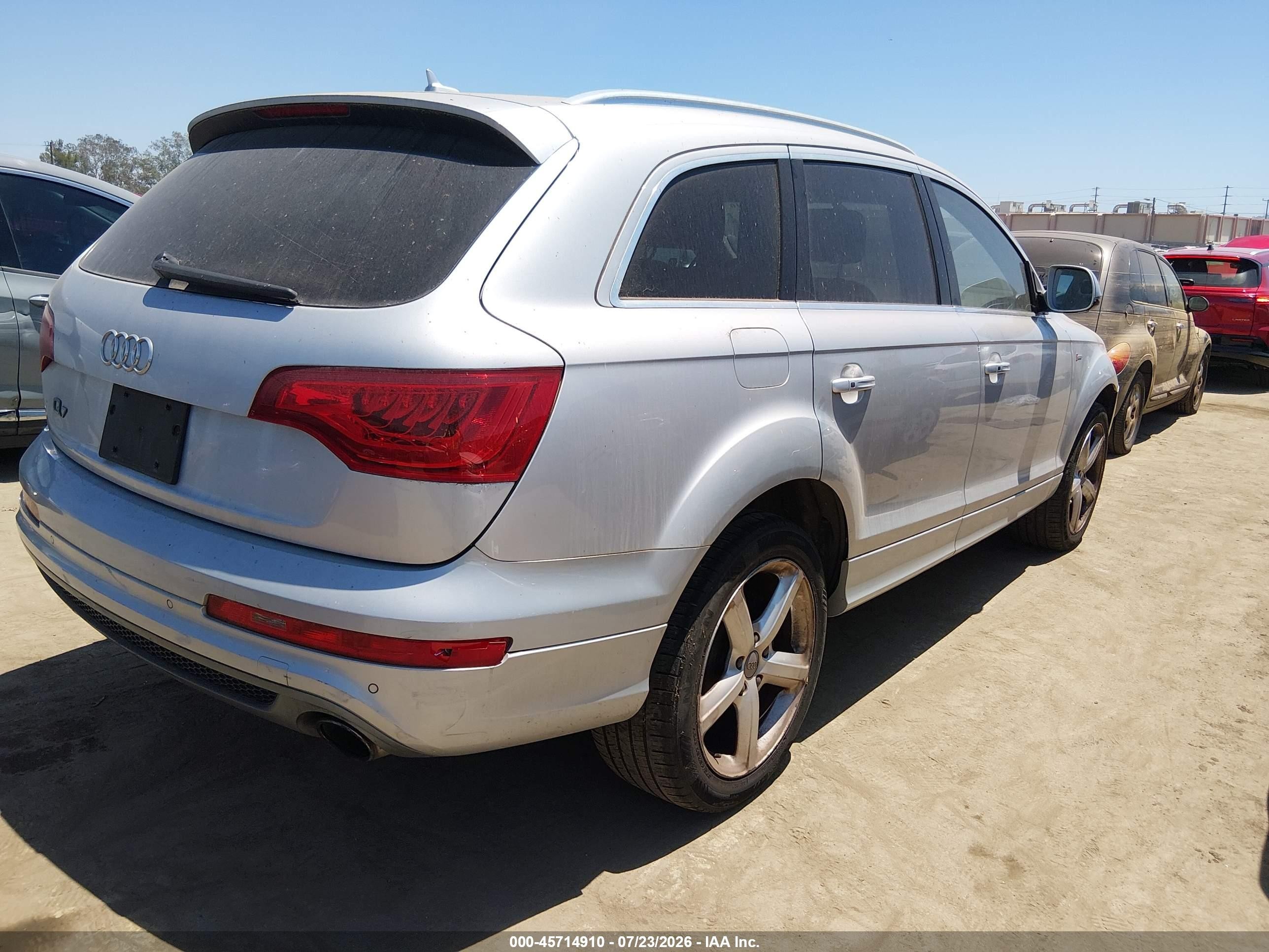2011 Audi Q7 3.0t S Line Prestige Silver vin: WA1DGAFE5BD009546