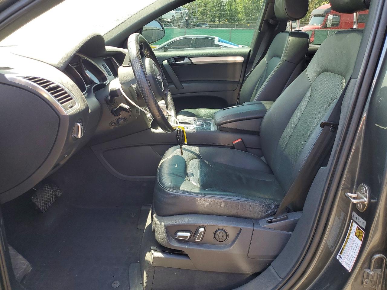 2015 Audi Q7 Prestige Gray vin: WA1DGAFE5FD019404