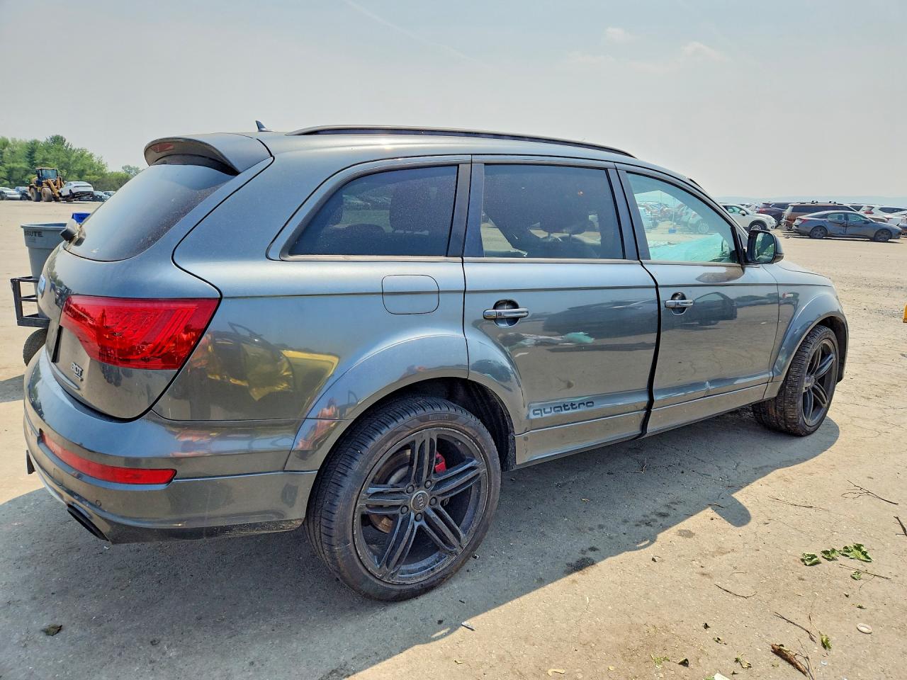 2015 Audi Q7 Prestige Gray vin: WA1DGAFE5FD029981