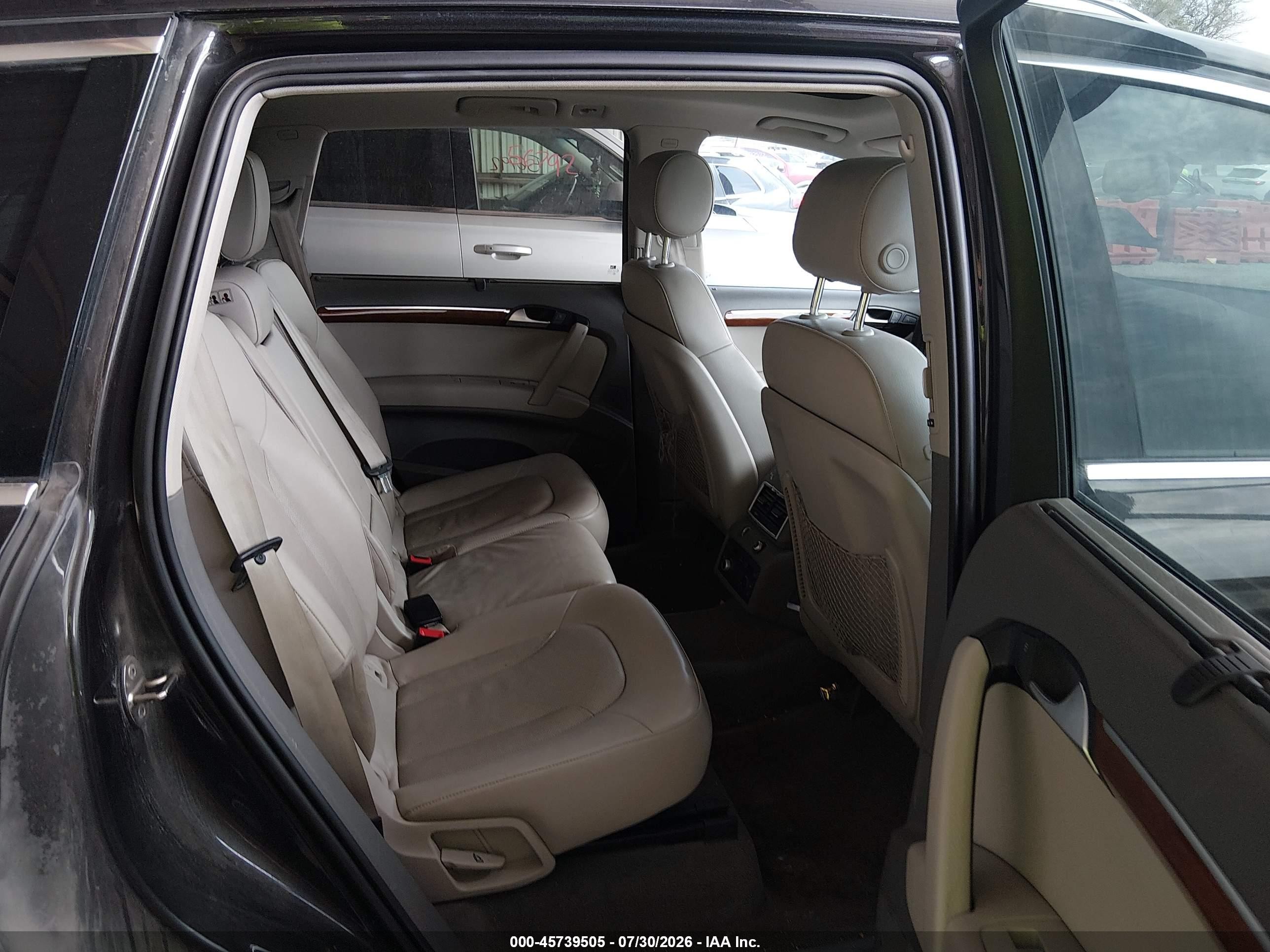 2014 Audi Q7 3.0t S Line Prestige Gray vin: WA1DGAFE6ED009902