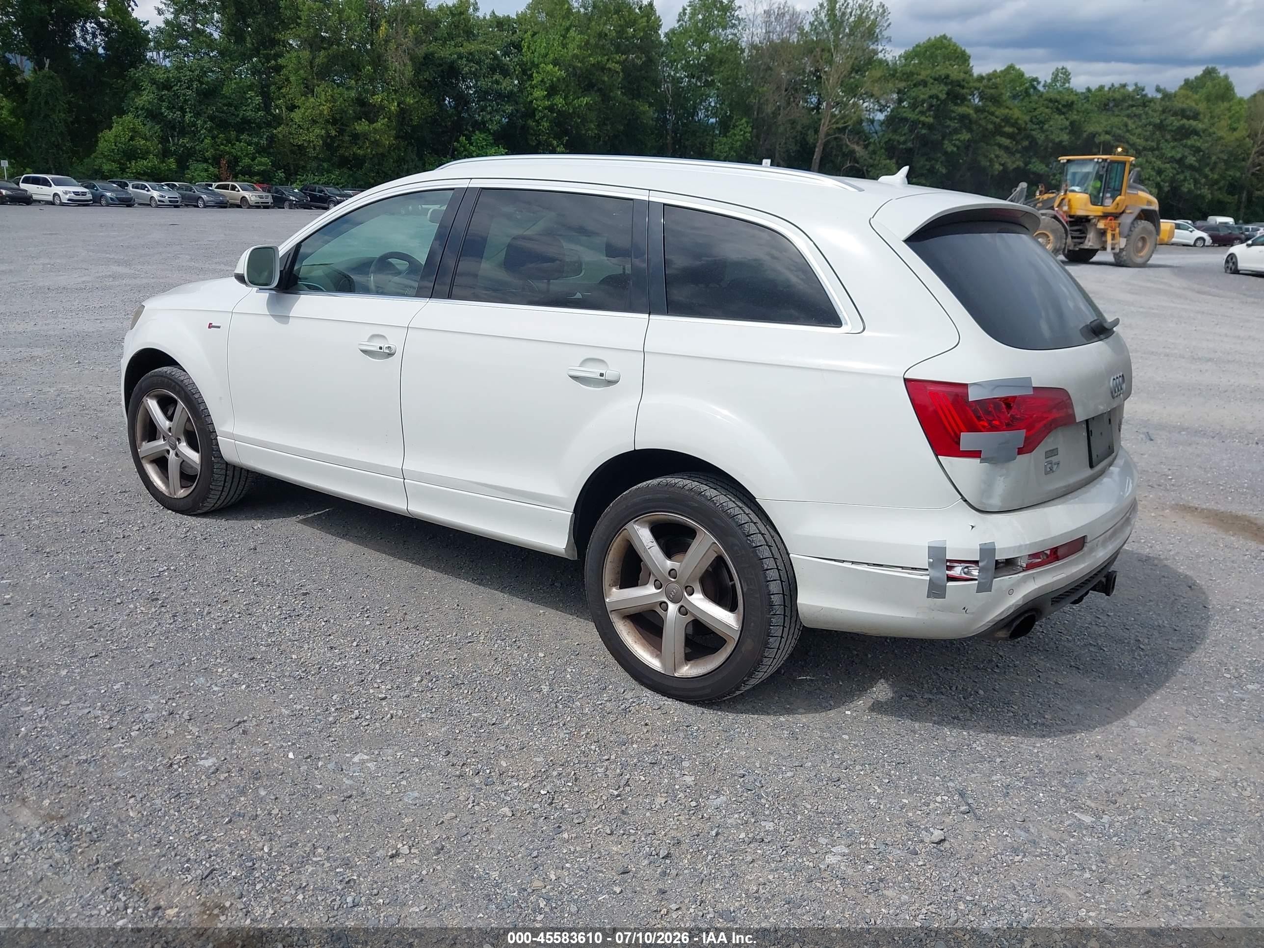 2014 Audi Q7 3.0t S Line Prestige White vin: WA1DGAFE6ED011777
