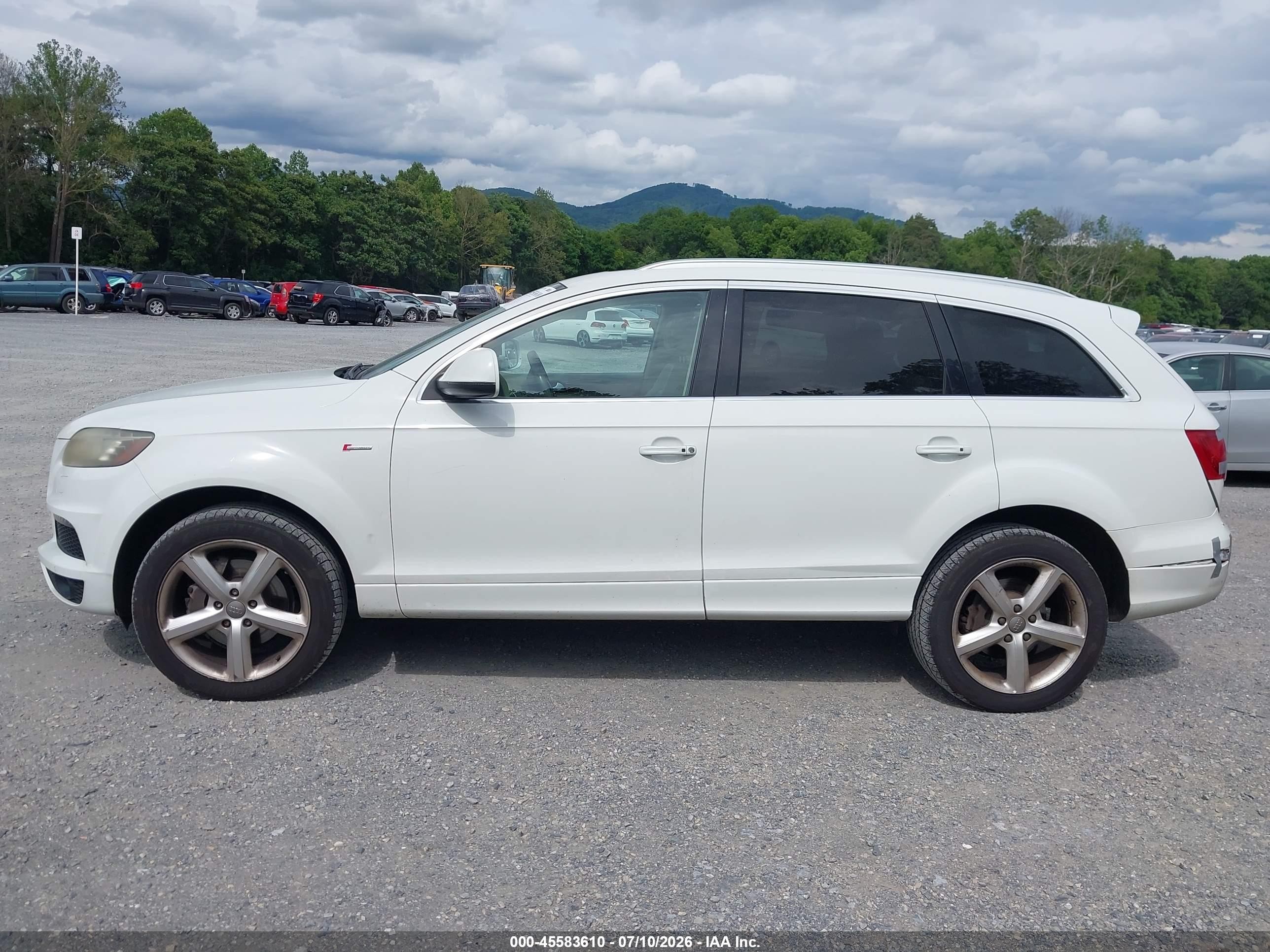 2014 Audi Q7 3.0t S Line Prestige White vin: WA1DGAFE6ED011777