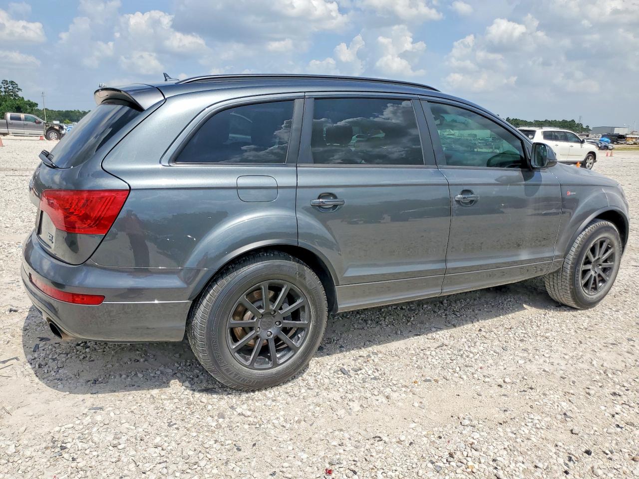 2014 Audi Q7 Prestige Gray vin: WA1DGAFE6ED015733