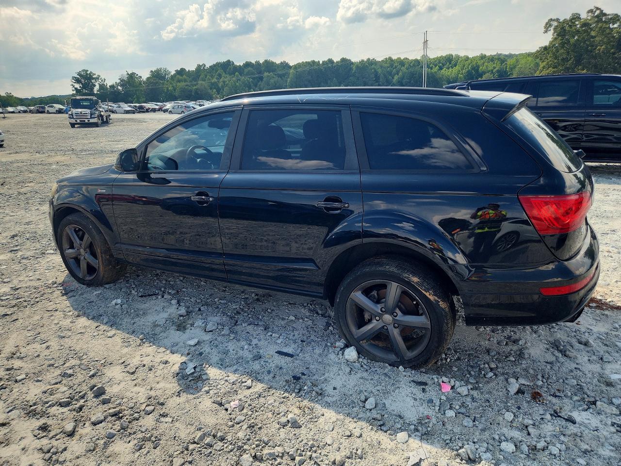 2015 Audi Q7 Prestige Black vin: WA1DGAFE7FD003382