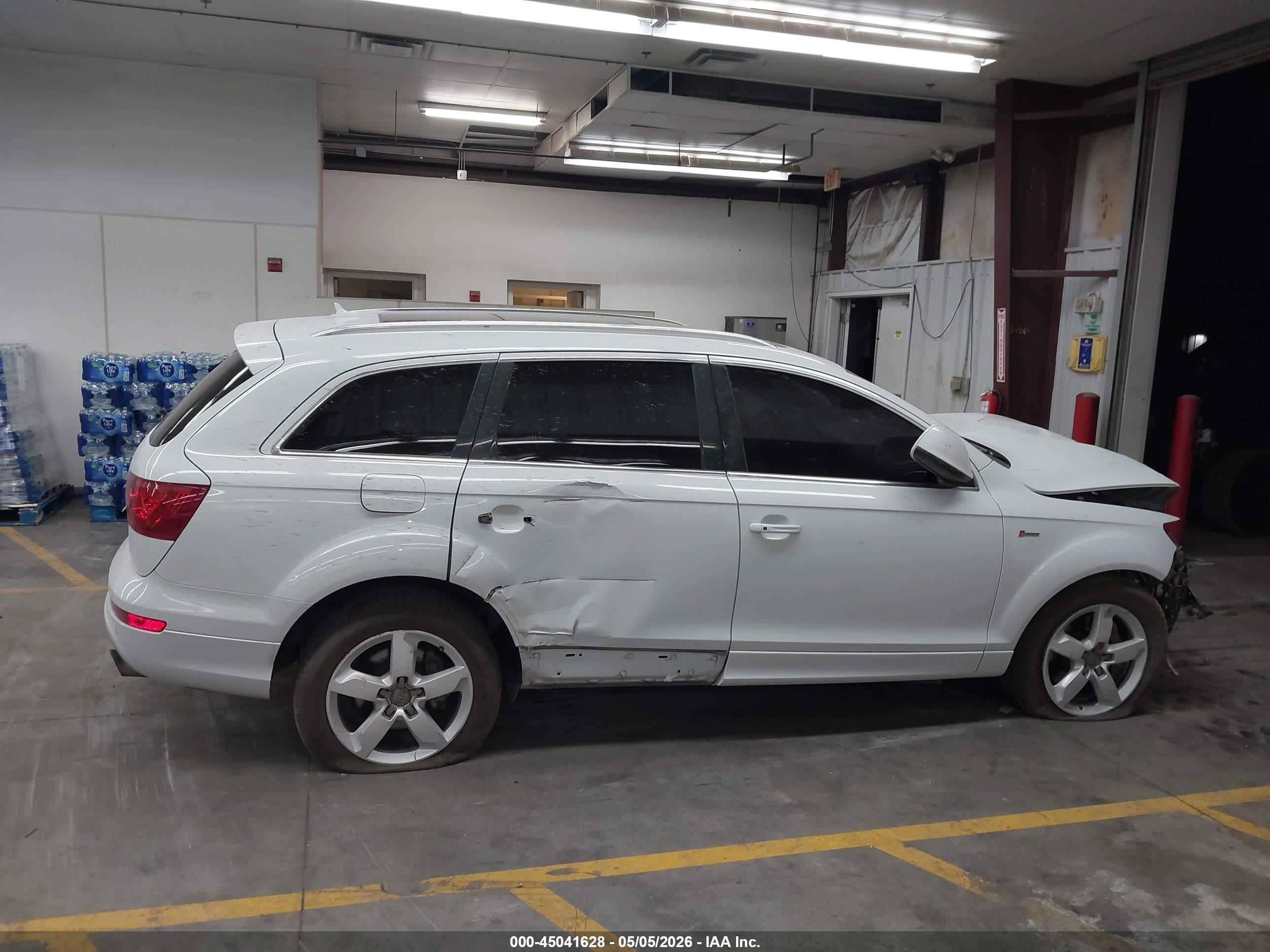 2015 Audi Q7 3.0t S Line Prestige White vin: WA1DGAFE7FD003639