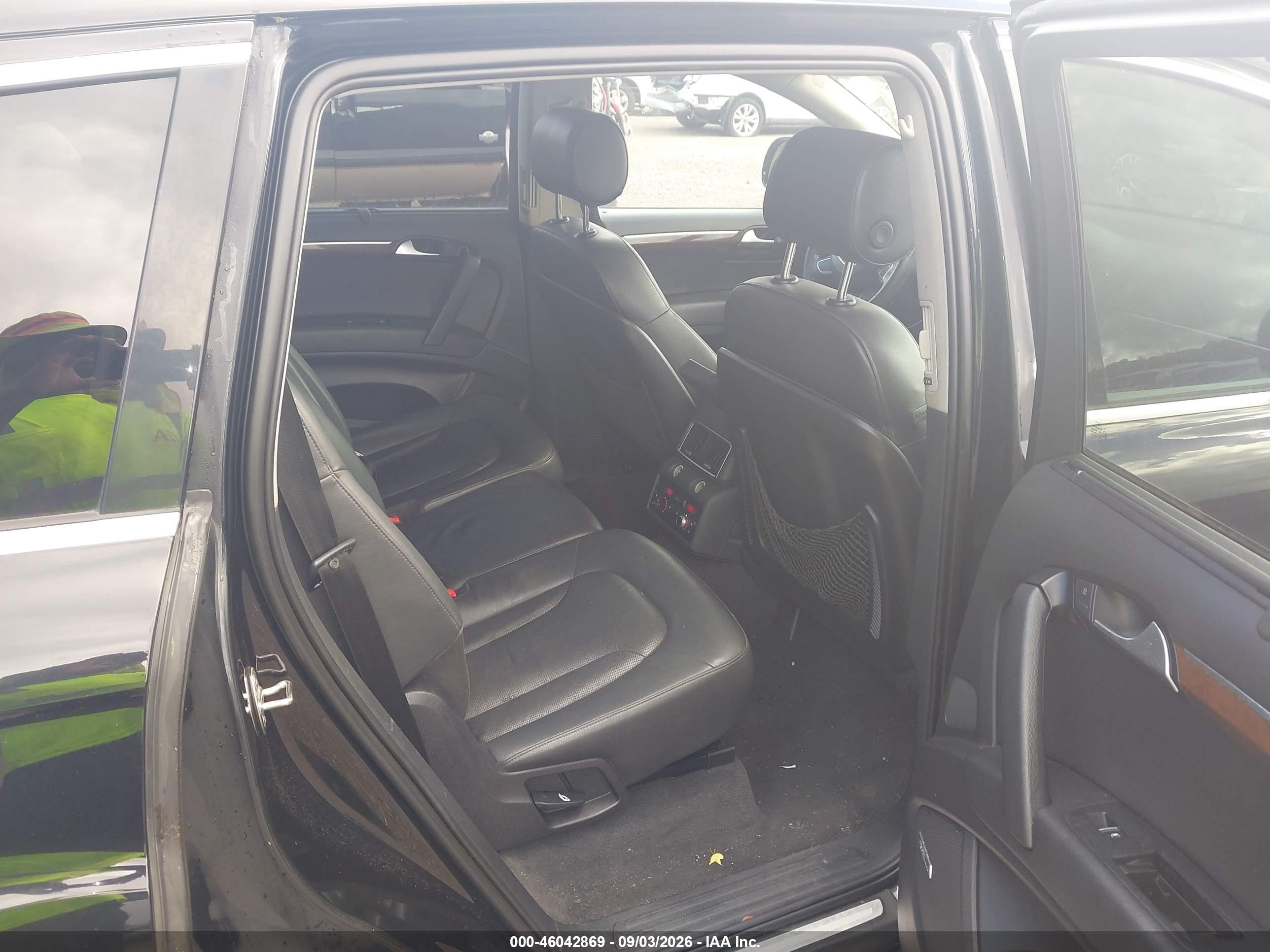 2013 Audi Q7 3.0t S Line Prestige Black vin: WA1DGAFE8DD002576