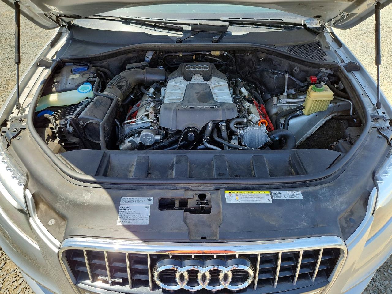 2013 Audi Q7 Prestige Silver vin: WA1DGAFE8DD004778