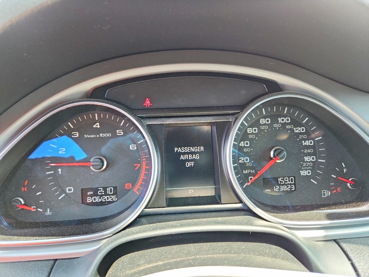 2013 Audi Q7 Prestige Silver vin: WA1DGAFE8DD004778