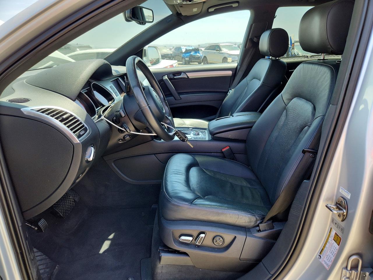 2013 Audi Q7 Prestige Silver vin: WA1DGAFE8DD004778