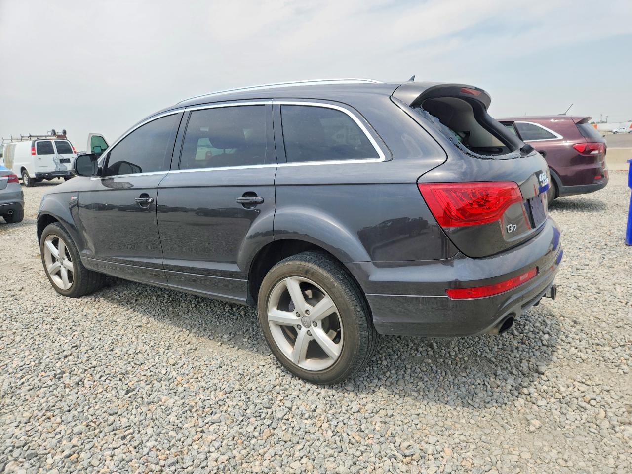 2013 Audi Q7 Prestige Gray vin: WA1DGAFE8DD016882