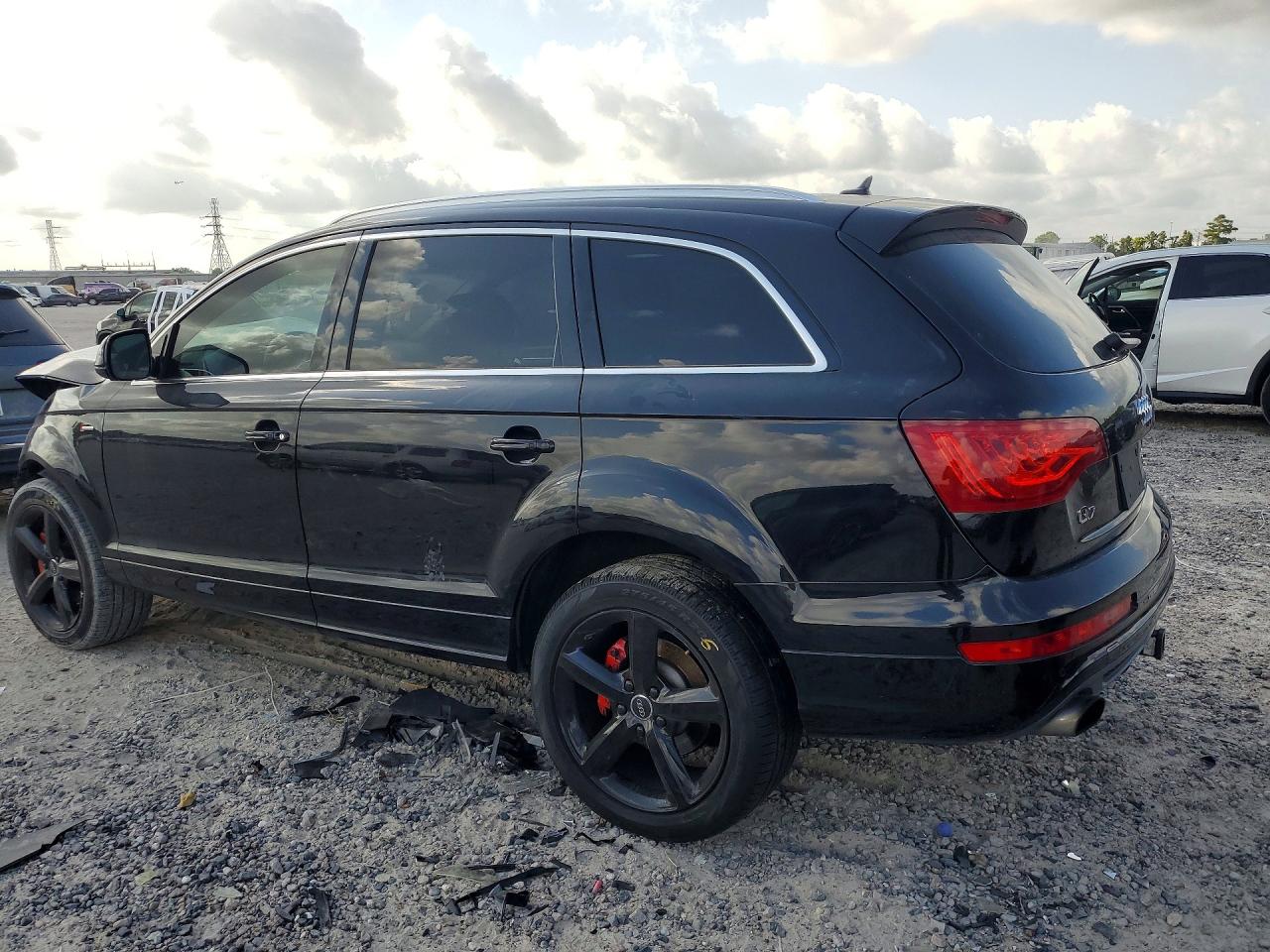 2014 Audi Q7 Prestige Black vin: WA1DGAFE8ED002028