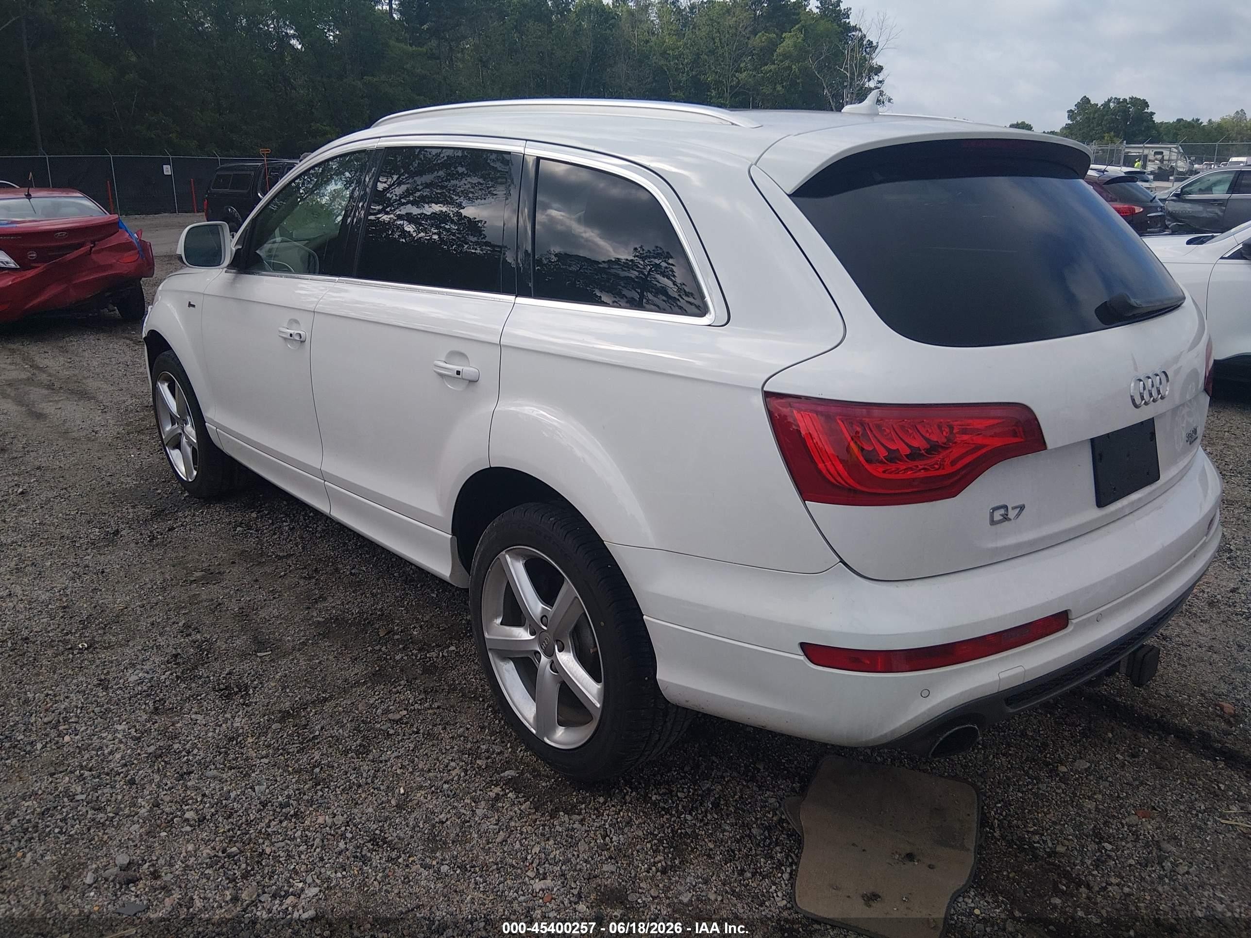 2015 Audi Q7 3.0t S Line Prestige White vin: WA1DGAFE8FD022751
