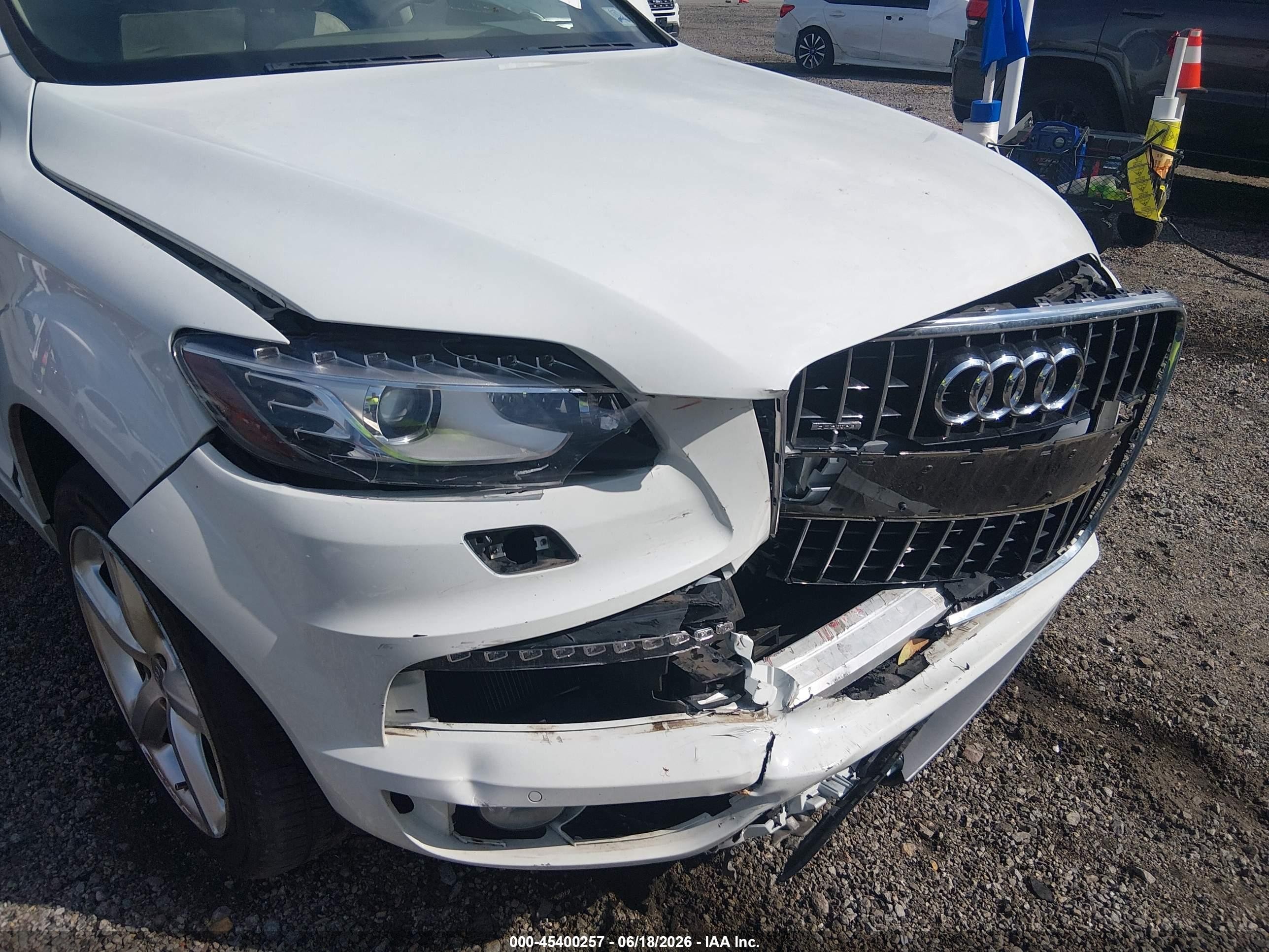 2015 Audi Q7 3.0t S Line Prestige White vin: WA1DGAFE8FD022751