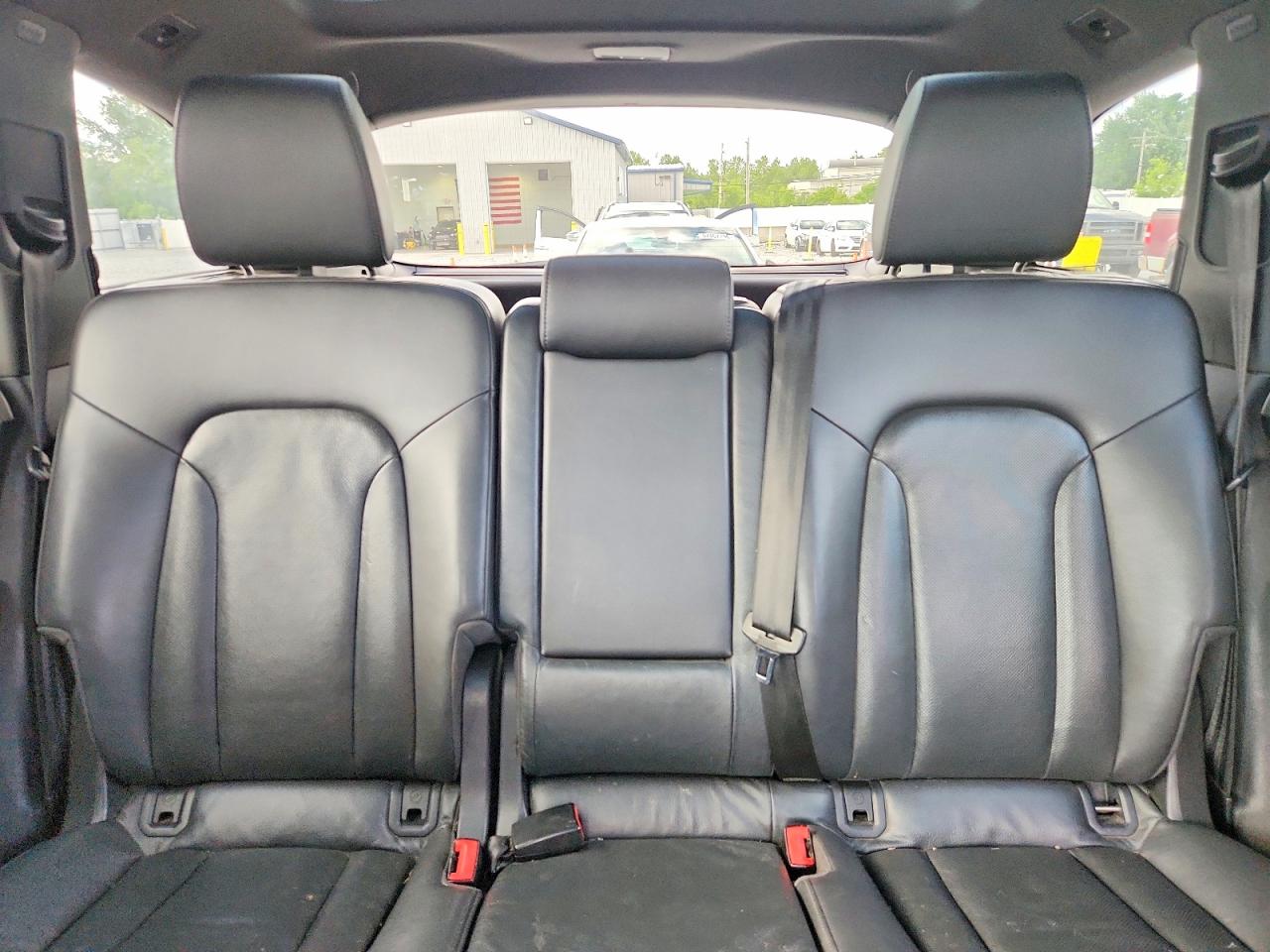 2015 Audi Q7 Prestige Серый vin: WA1DGAFE8FD023074