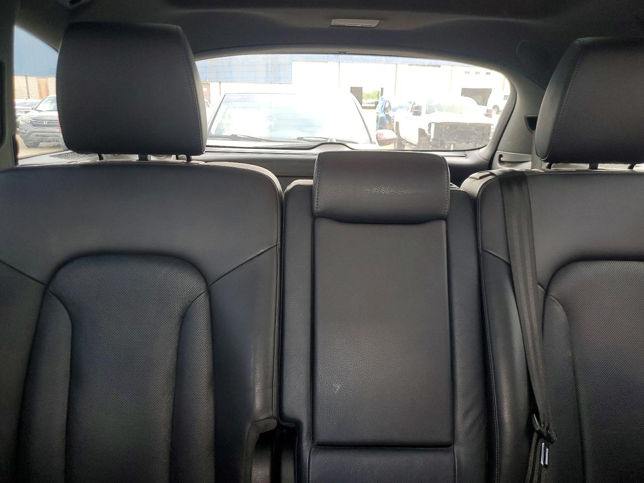 2015 Audi Q7 Prestige Black vin: WA1DGAFE8FD027769