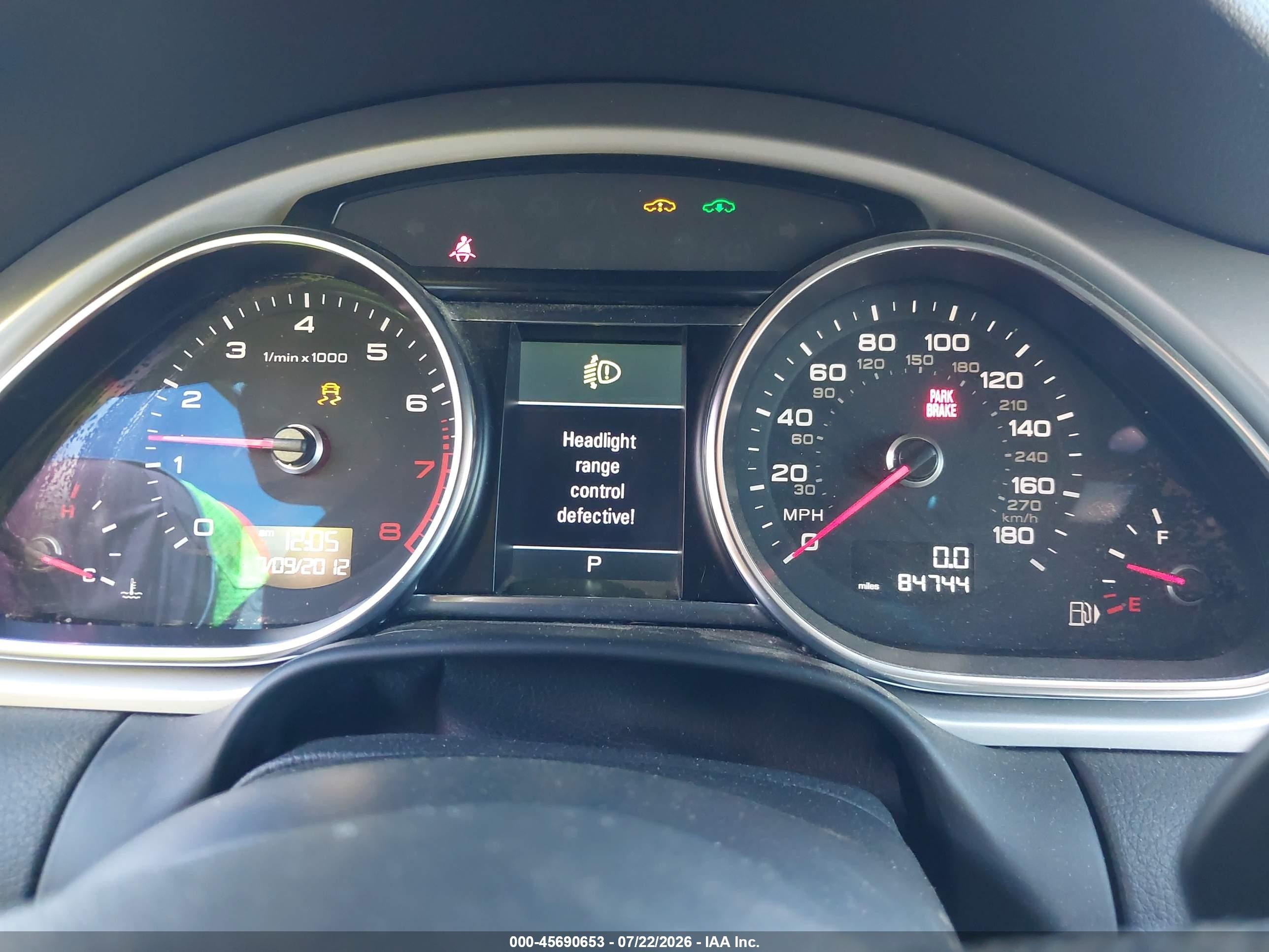 2014 Audi Q7 3.0t S Line Prestige Blue vin: WA1DGAFE9ED004483
