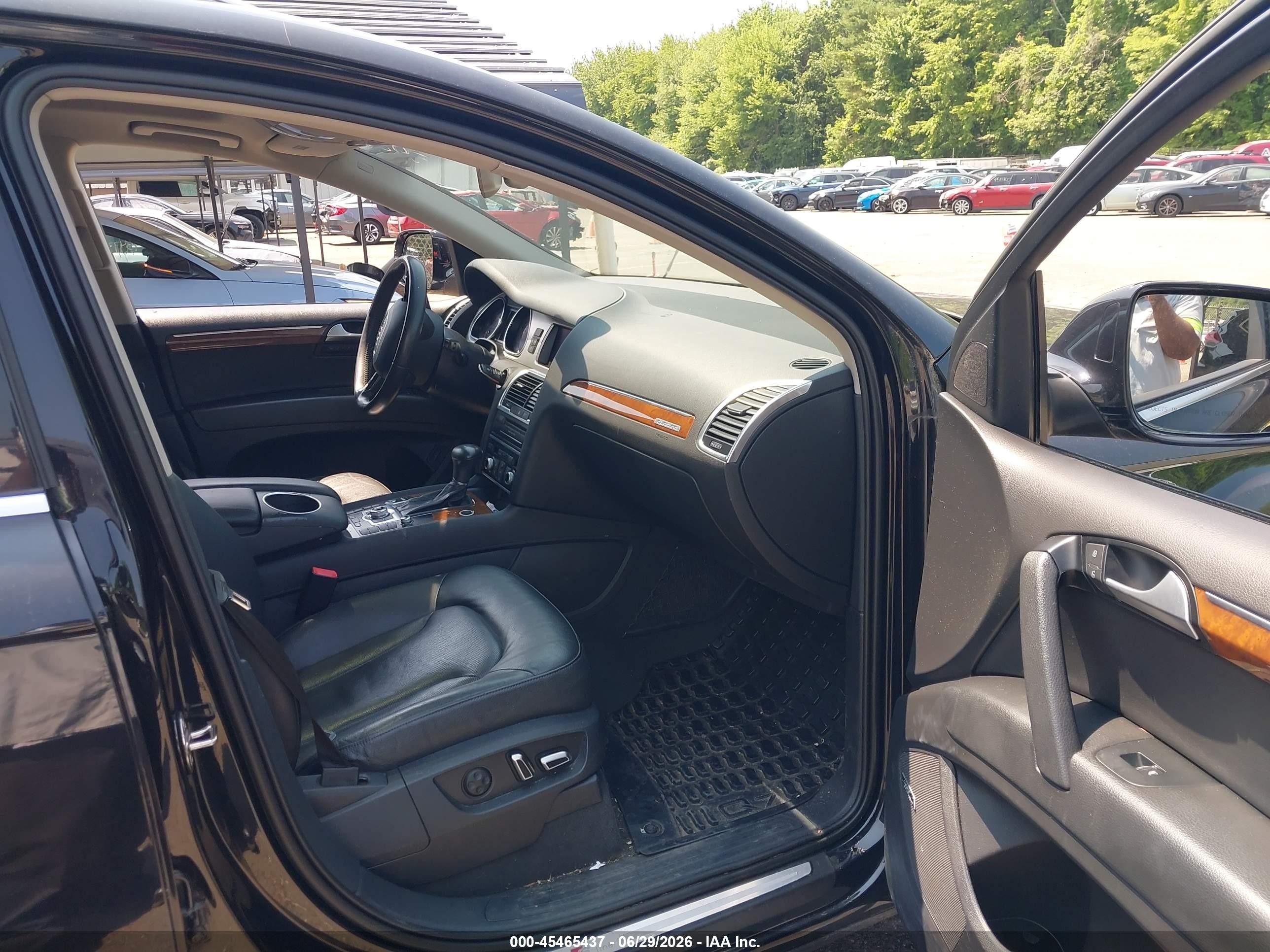 2014 Audi Q7 3.0t S Line Prestige Black vin: WA1DGAFE9ED011756