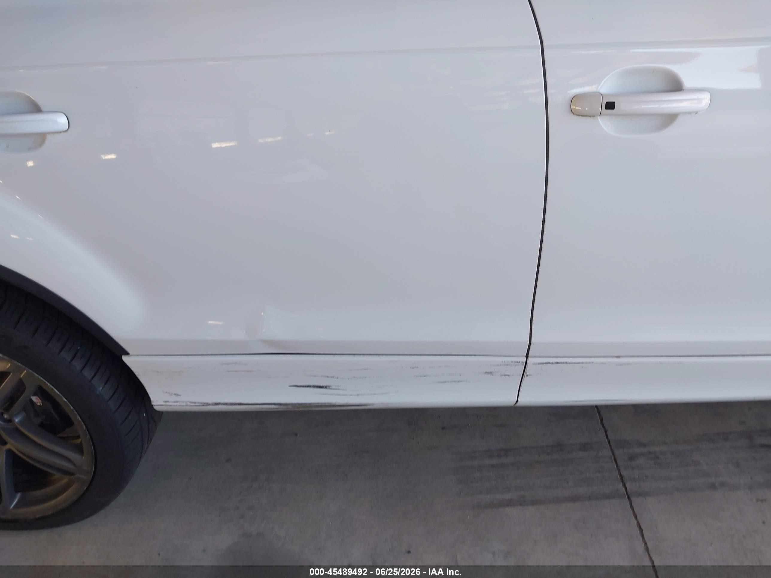 2014 Audi Q7 3.0t S Line Prestige White vin: WA1DGAFE9ED012051