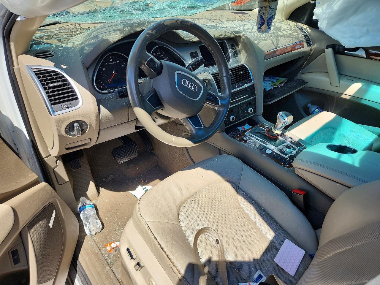 2015 Audi Q7 Prestige Белый vin: WA1DGAFE9FD018109