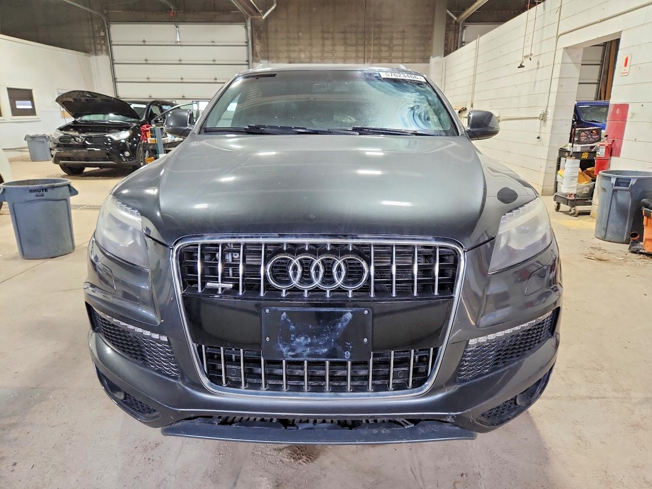 2013 Audi Q7 Prestige Gray vin: WA1DGAFEXDD015698
