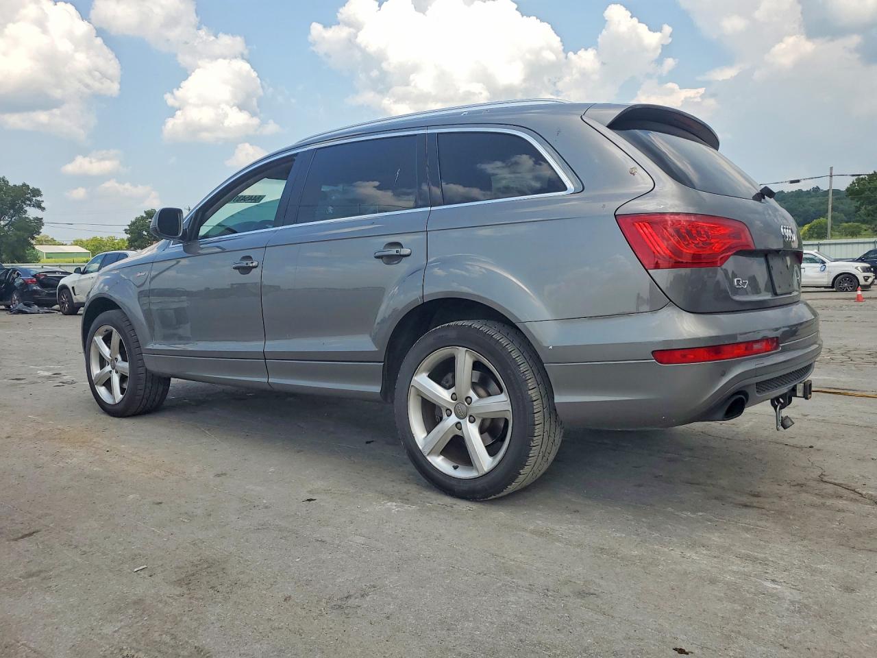 2014 Audi Q7 Prestige Gray vin: WA1DGAFEXED002404