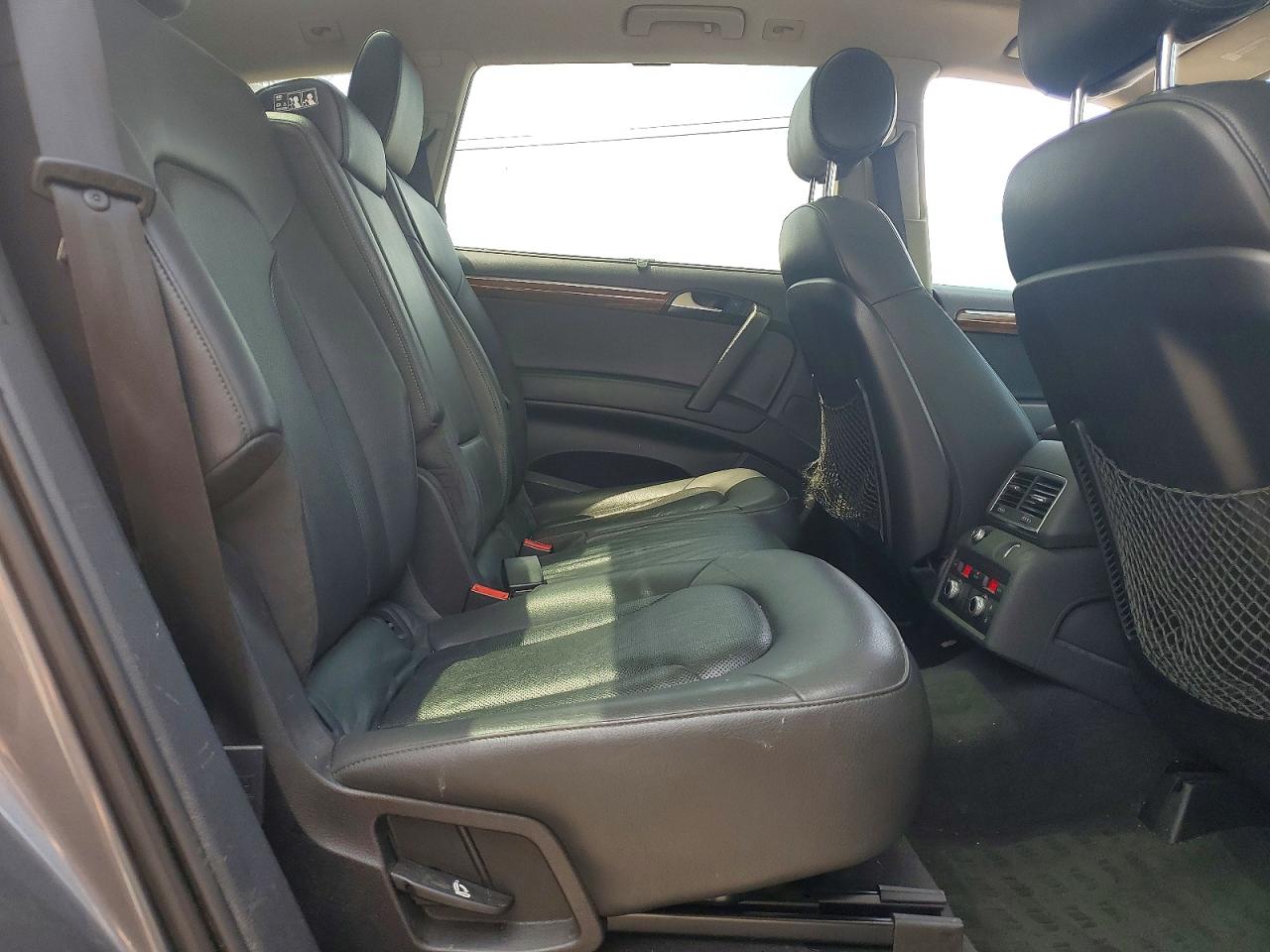 2014 Audi Q7 Prestige Gray vin: WA1DGAFEXED002404