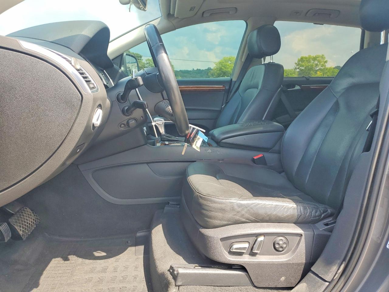 2014 Audi Q7 Prestige Gray vin: WA1DGAFEXED002404