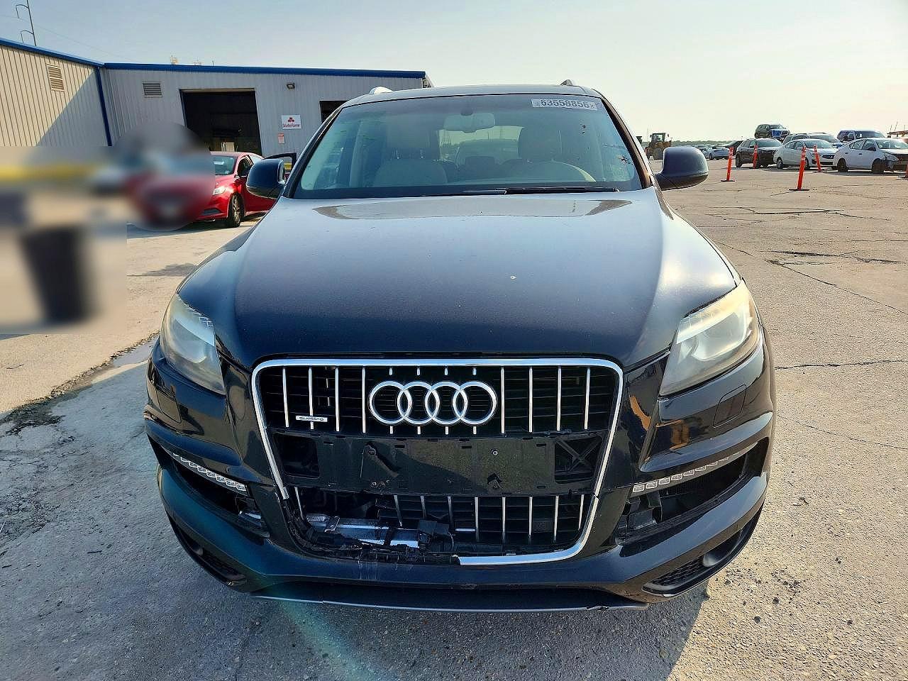 2015 Audi Q7 Prestige Black vin: WA1DGAFEXFD023724